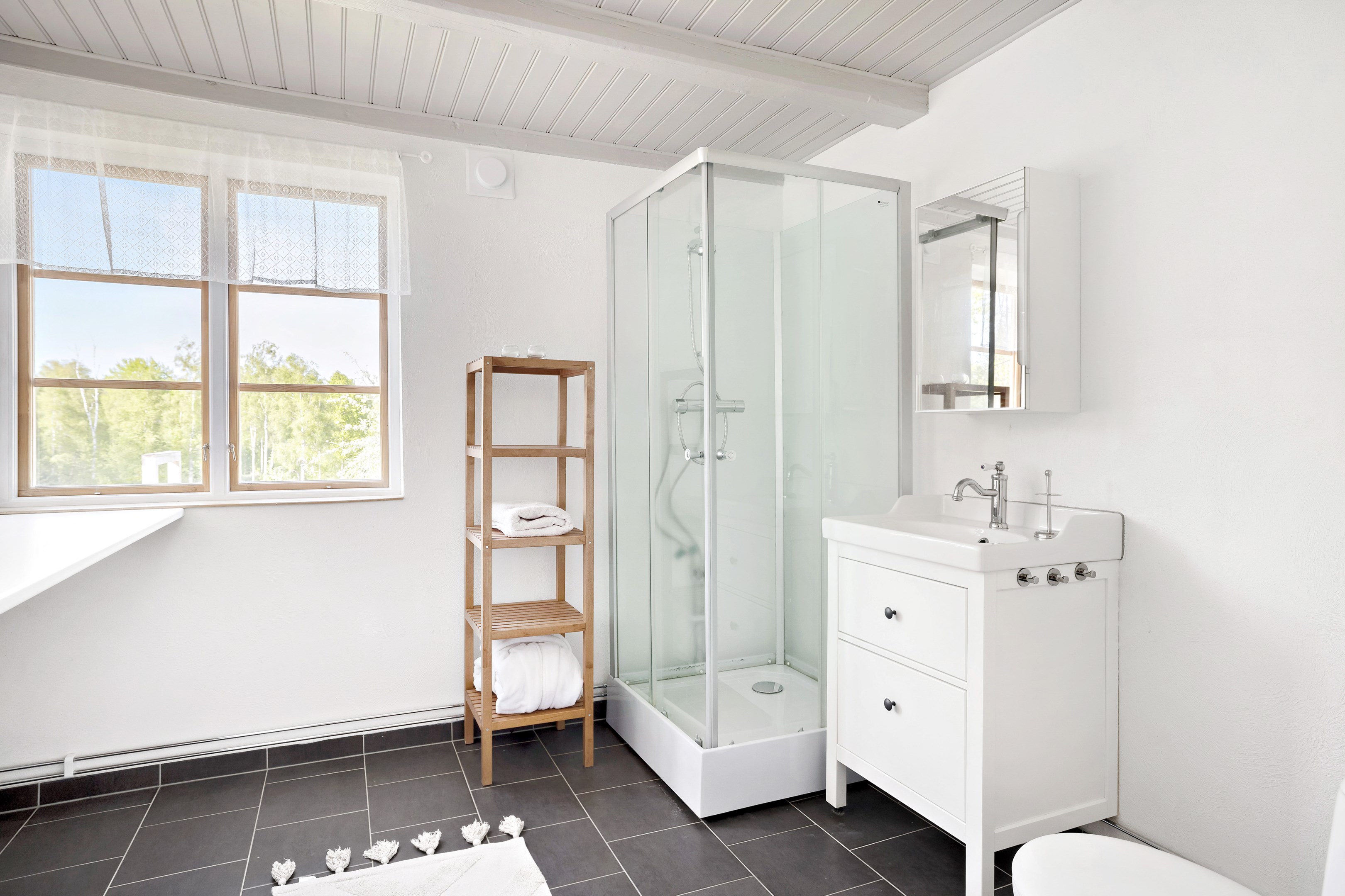 Bostadsbild från Harg Prästgården 212, Såld i Harg, Östhammar