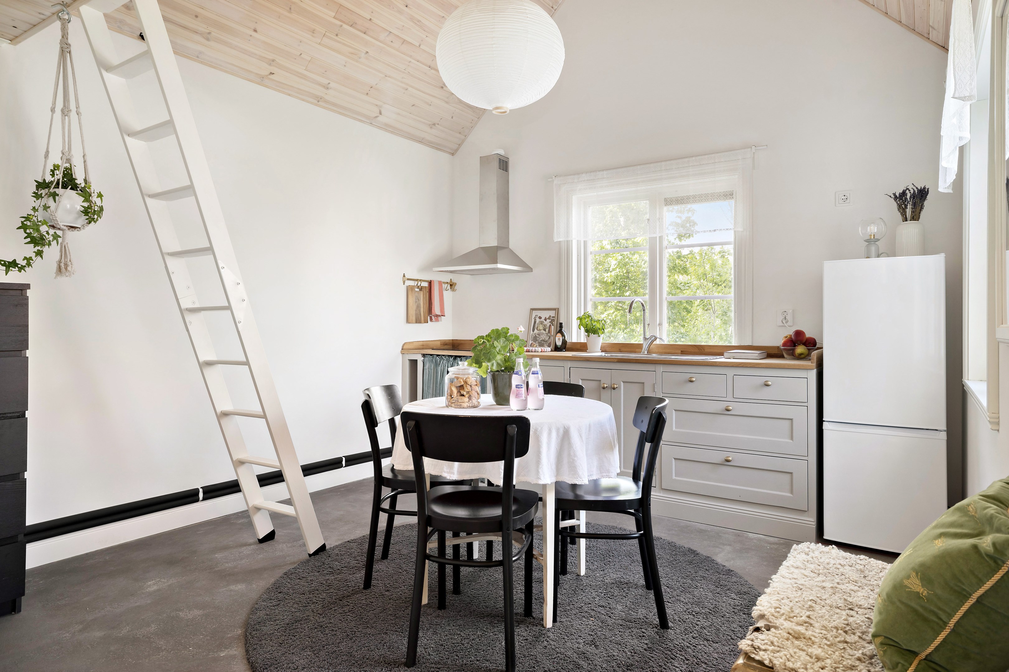 Bostadsbild från Harg Prästgården 212, Såld i Harg, Östhammar