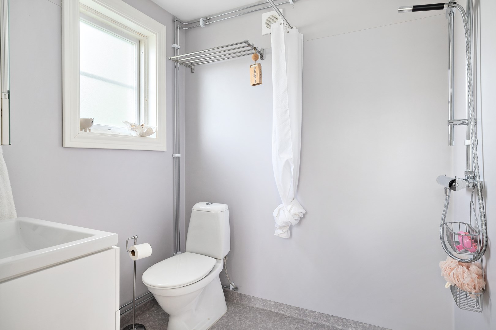 Bostadsbild från Harg Prästgården 212, Såld i Harg, Östhammar