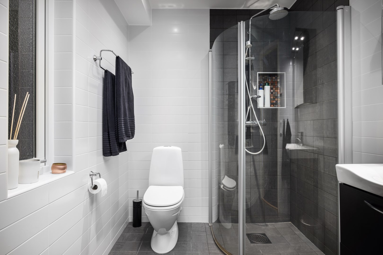 Bostadsbild från Tollare Parkgränd 2, Såld i Tollare, Nacka