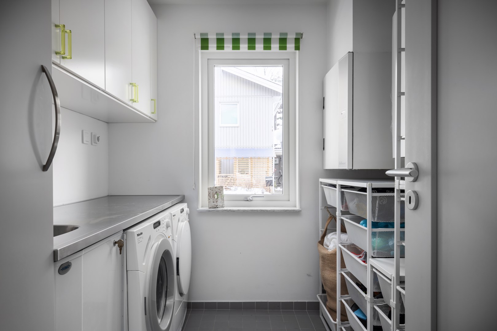 Bostadsbild från Tollare Parkgränd 2, Såld i Tollare, Nacka