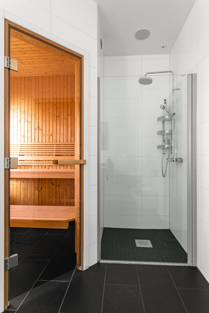 Bostadsbild från Elgbolstavägen 10, Såld i Danmark, Uppsala