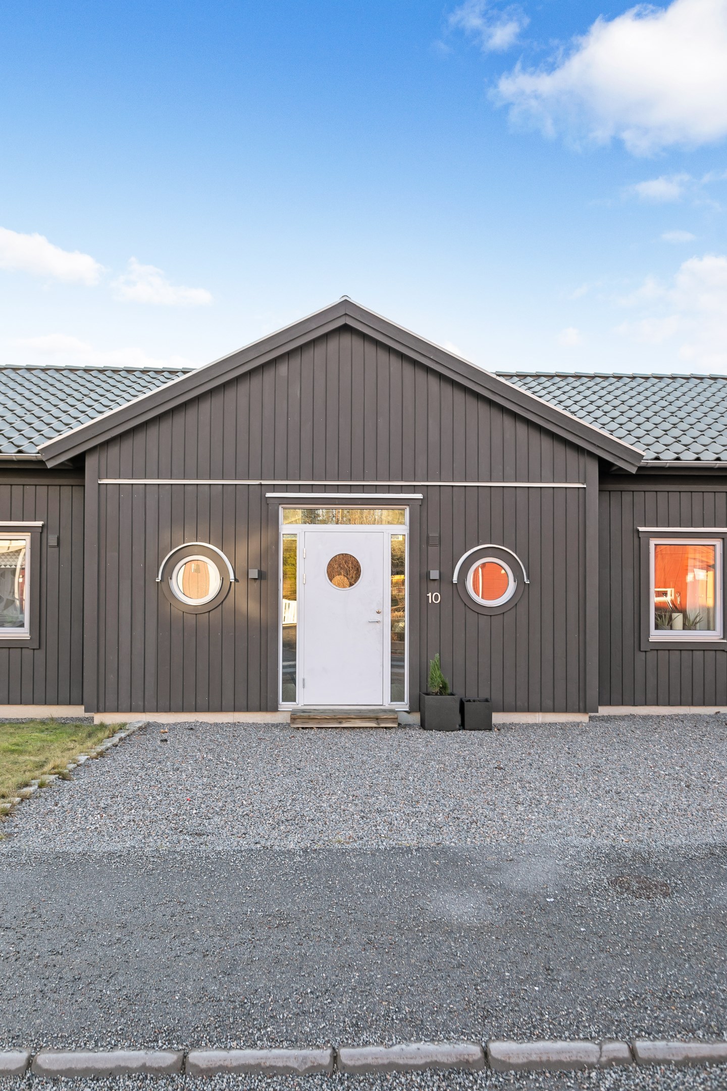 Bostadsbild från Elgbolstavägen 10, Såld i Danmark, Uppsala