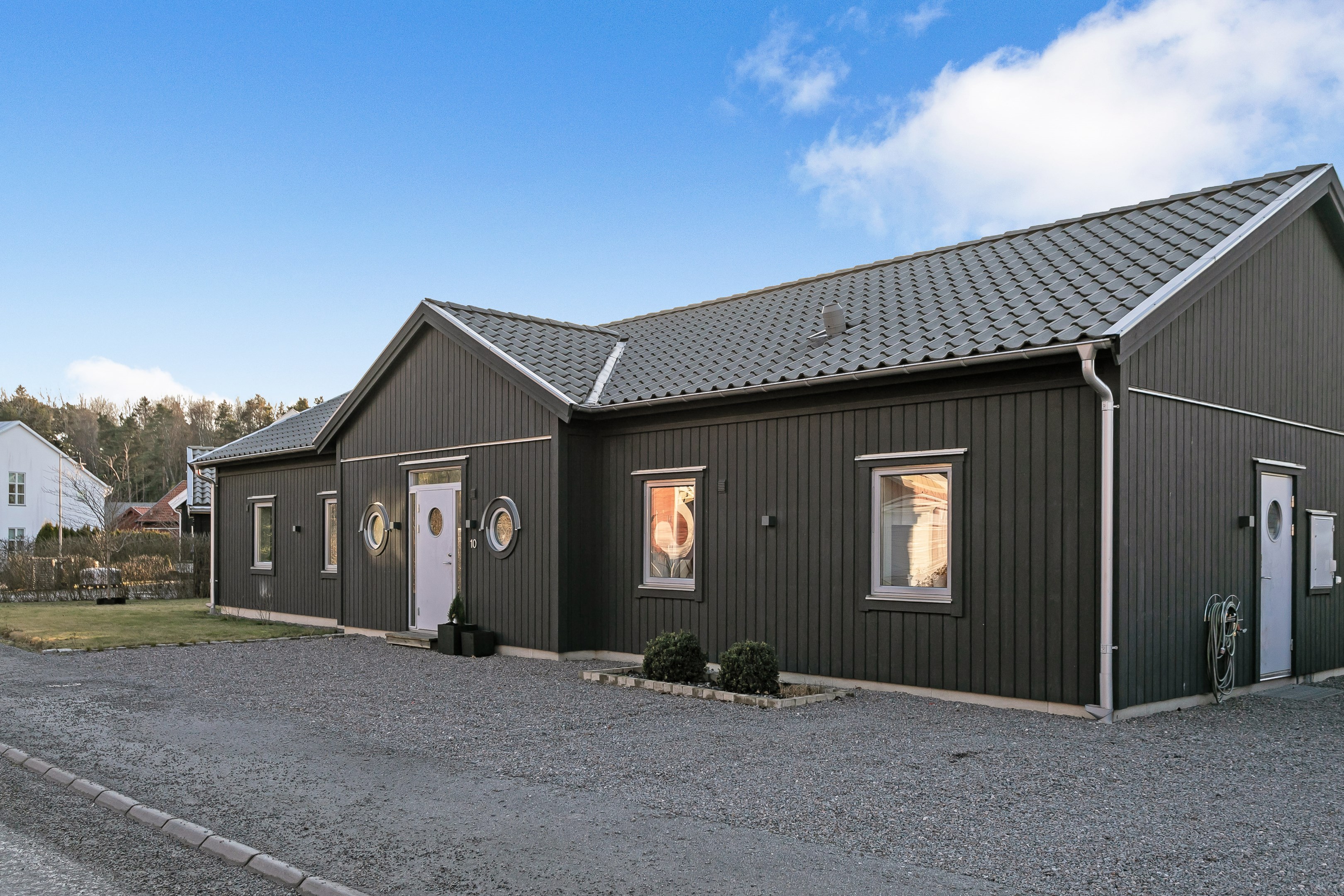 Bostadsbild från Elgbolstavägen 10, Såld i Danmark, Uppsala