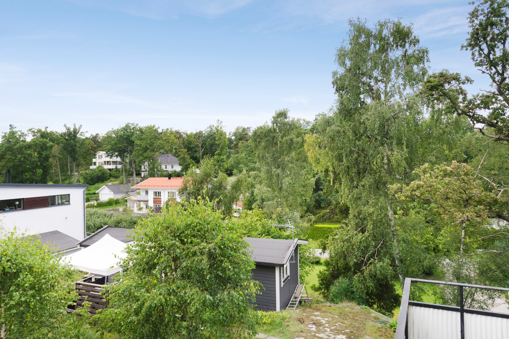 Bostadsbild från Trollsjövägen 10, Såld i Södra Lännersta, Nacka