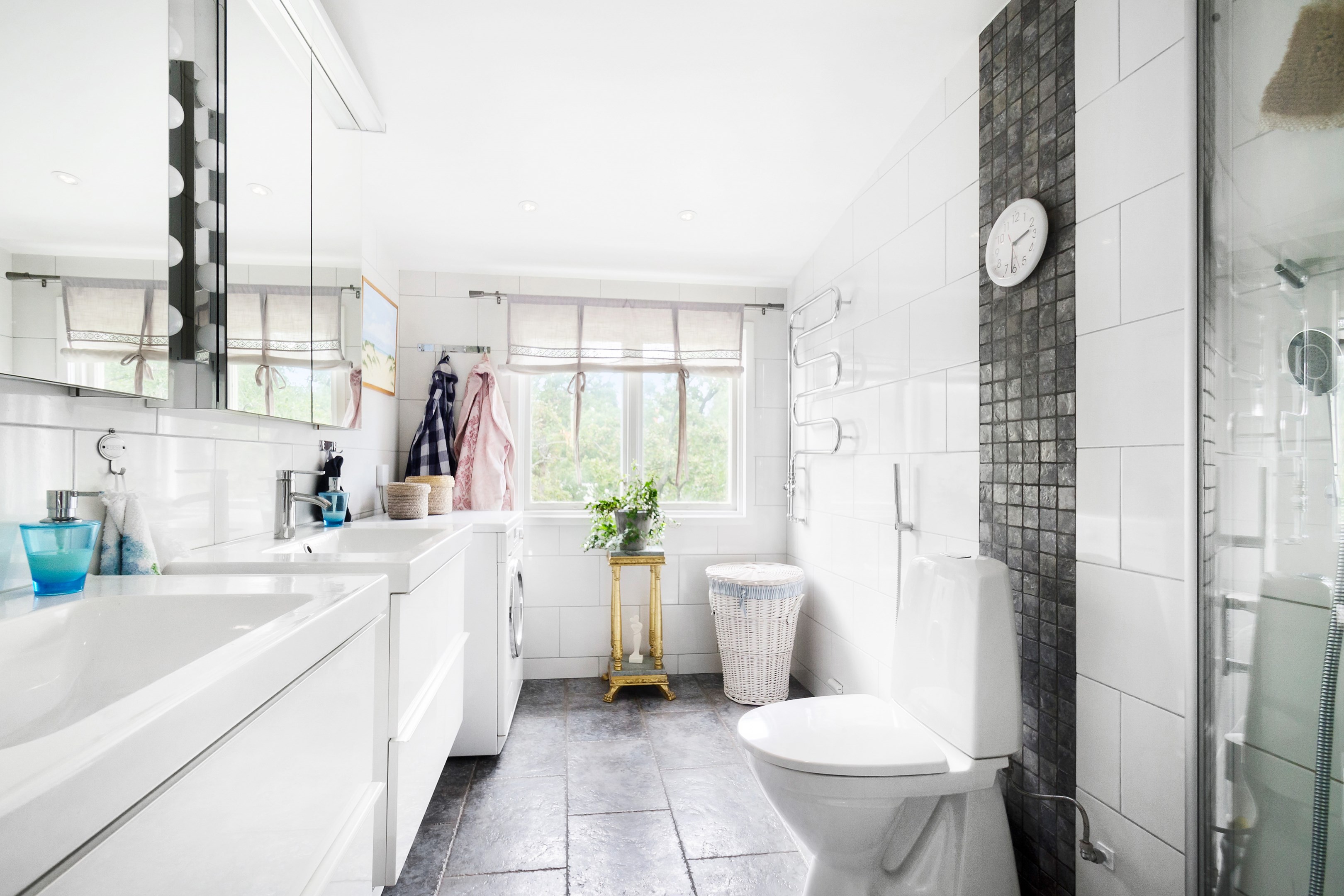 Bostadsbild från Trollsjövägen 10, Såld i Södra Lännersta, Nacka