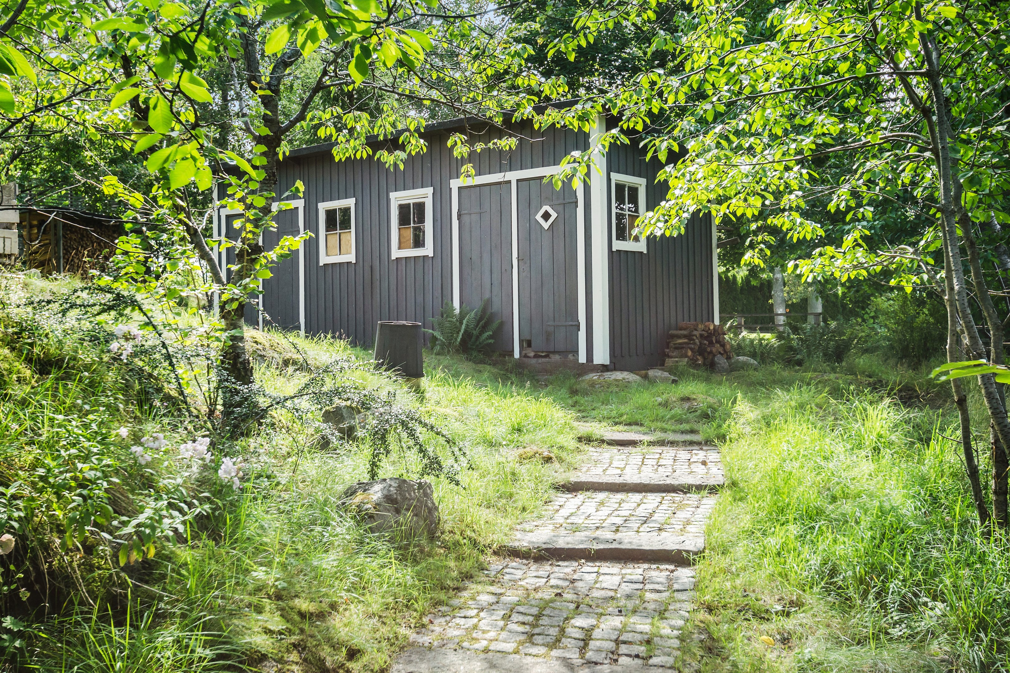 Bostadsbild från Trollsjövägen 10, Såld i Södra Lännersta, Nacka