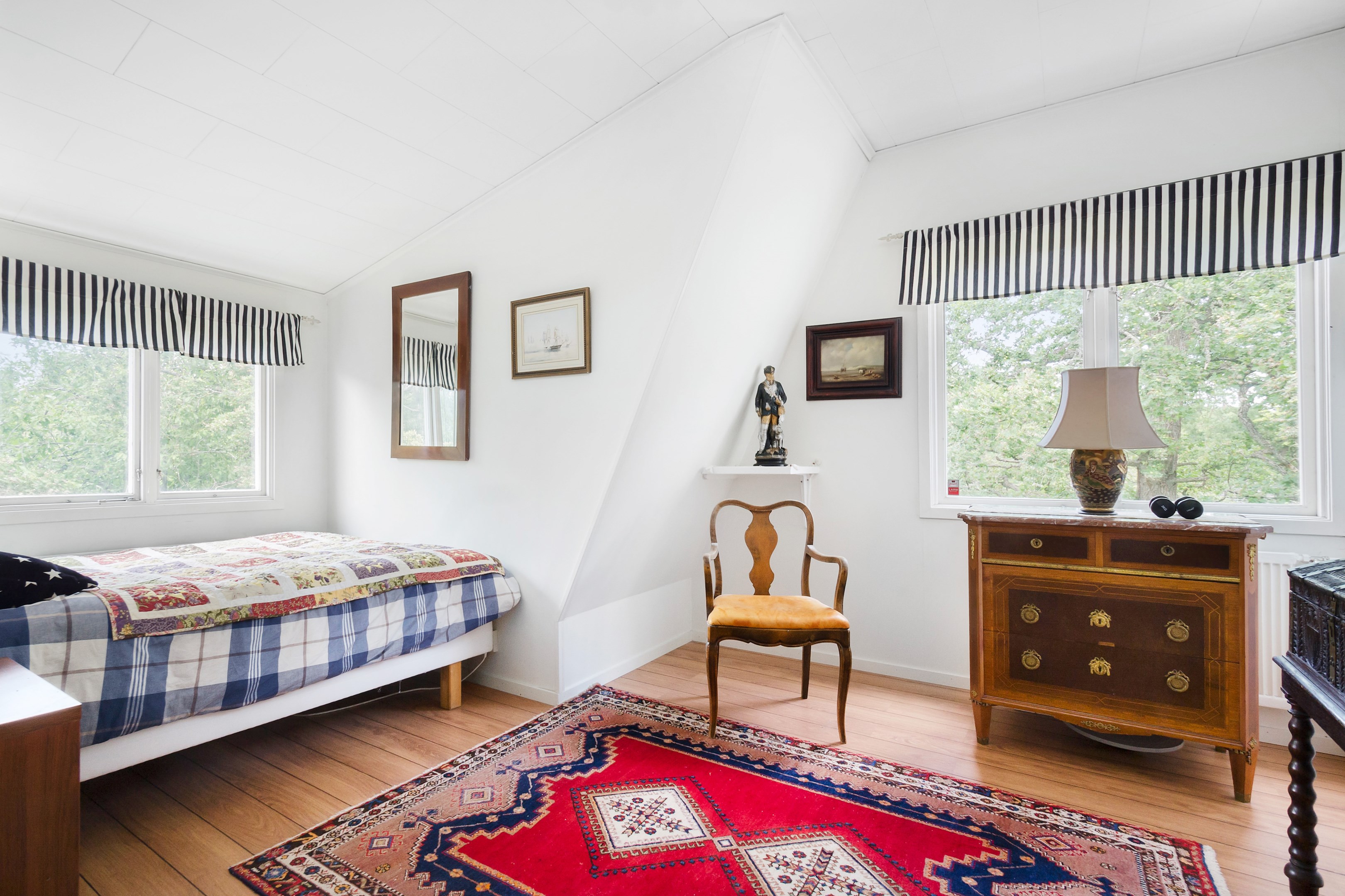 Bostadsbild från Trollsjövägen 10, Såld i Södra Lännersta, Nacka