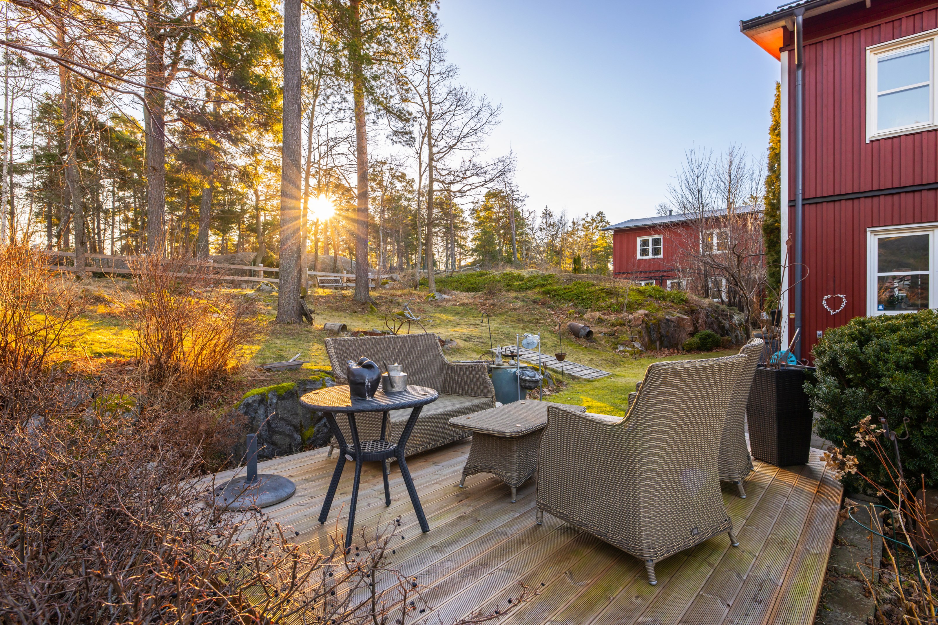 Bostadsbild från Kapellvägen 24, Såld i Östra Ekedal, Värmdö