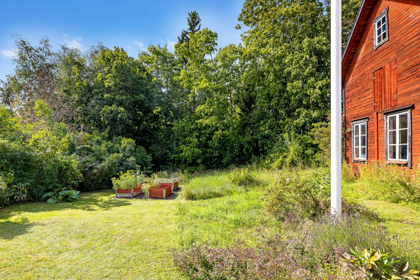 Bostadsbild från Hasselvägen 19, Såld i Storvreta, Uppsala