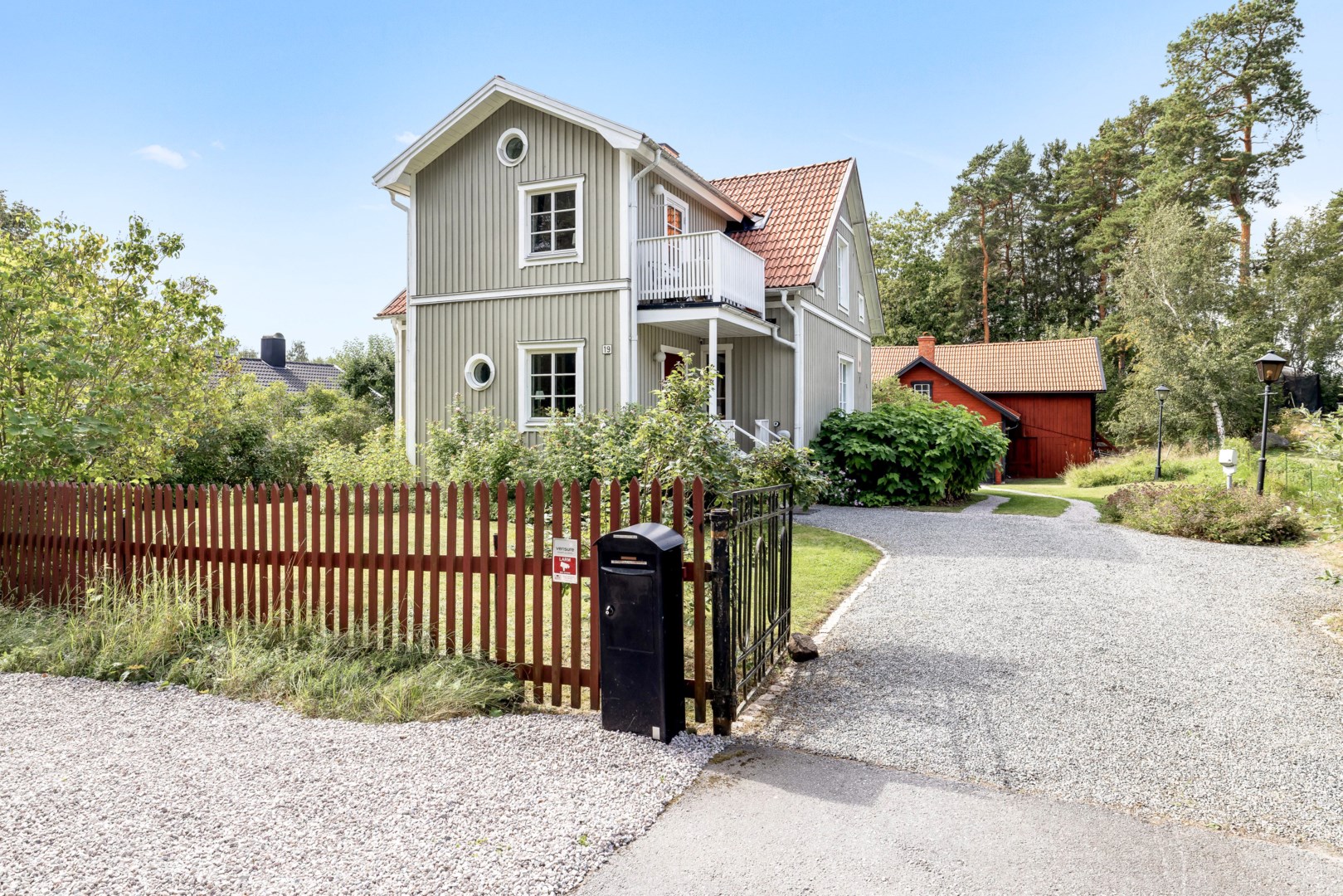 Bostadsbild från Hasselvägen 19, Såld i Storvreta, Uppsala