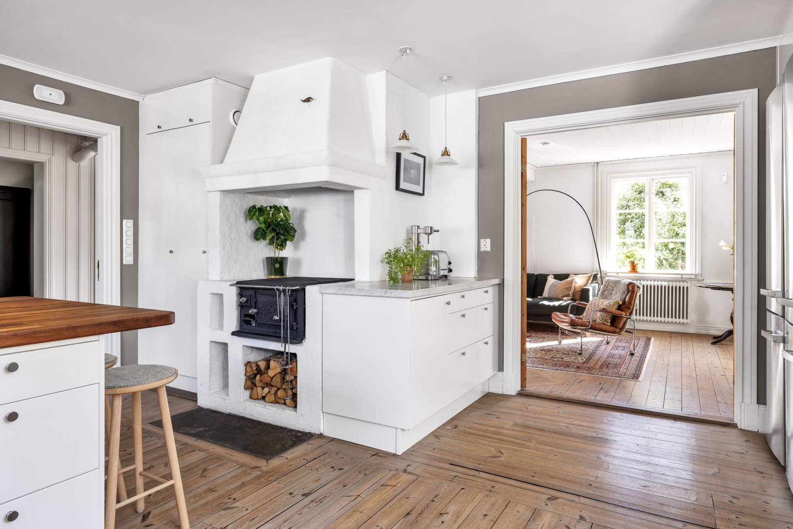 Bostadsbild från Hasselvägen 19, Såld i Storvreta, Uppsala