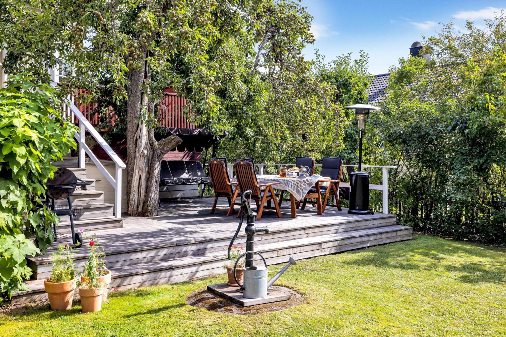 Bostadsbild från Hasselvägen 19, Såld i Storvreta, Uppsala