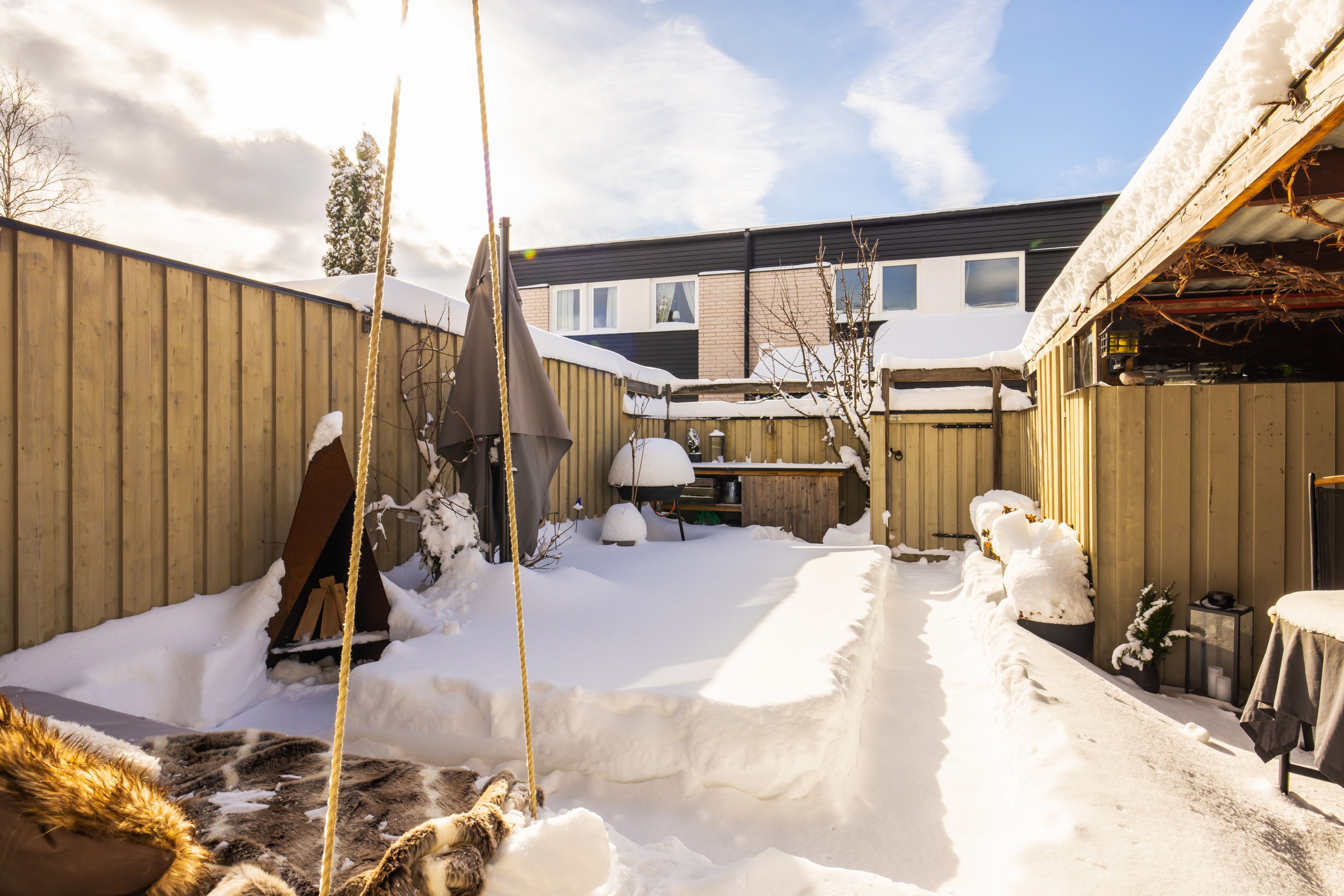 Bostadsbild från Liljekonvaljens väg 61, Såld i Lännersta, Nacka