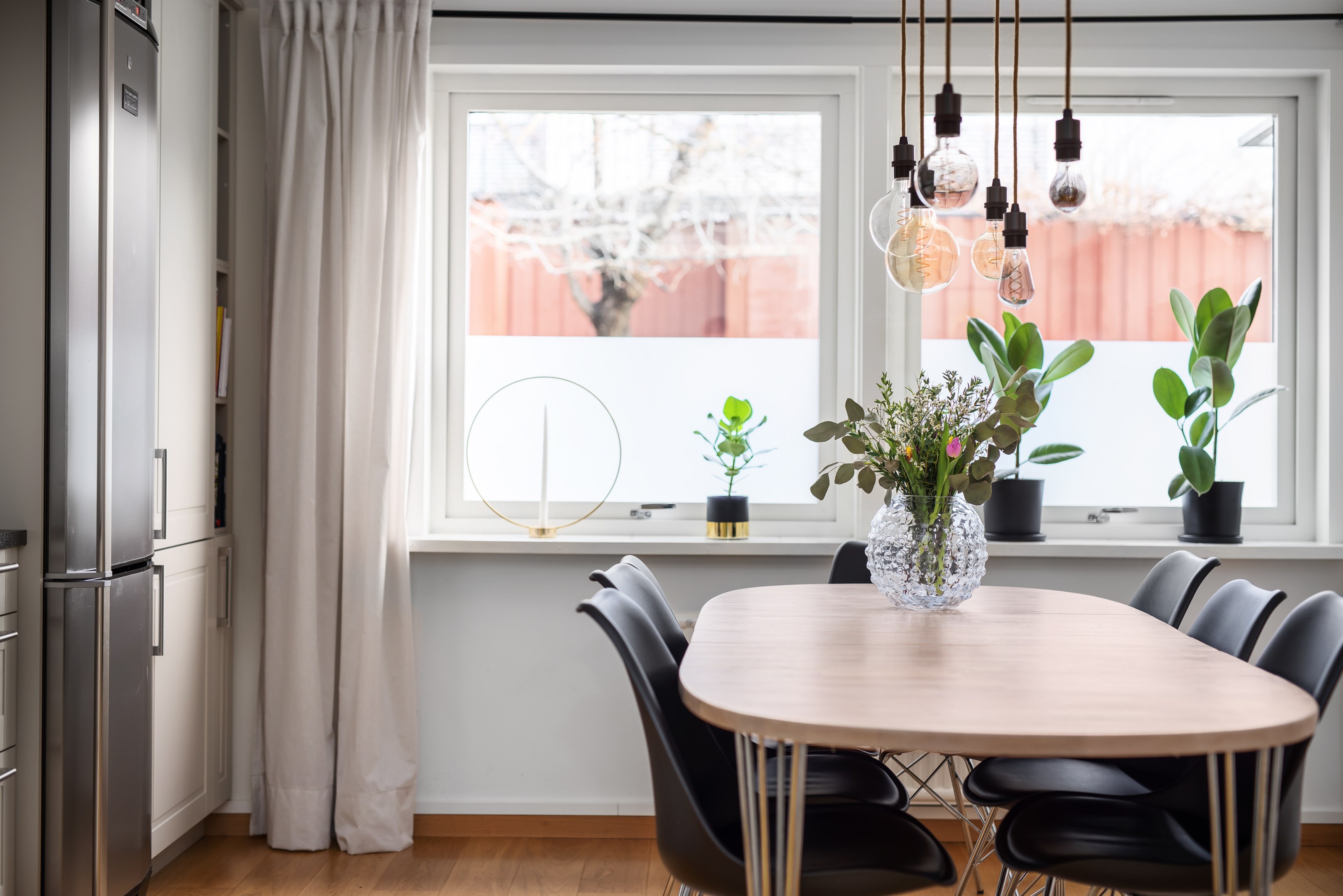 Bostadsbild från Liljekonvaljens väg 61, Såld i Lännersta, Nacka