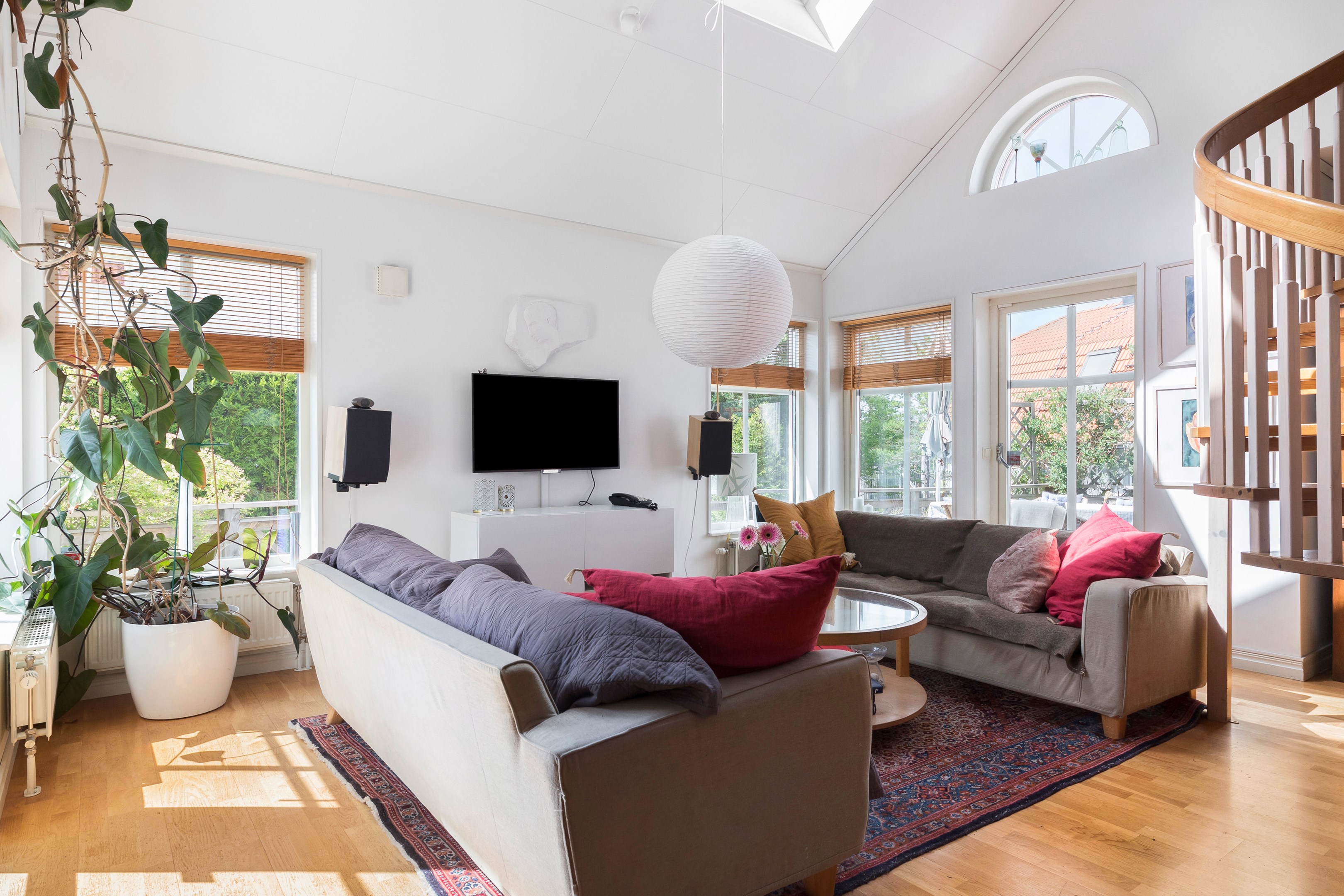 Bostadsbild från Gulmårans väg 11, Såld i Lännersta, Nacka