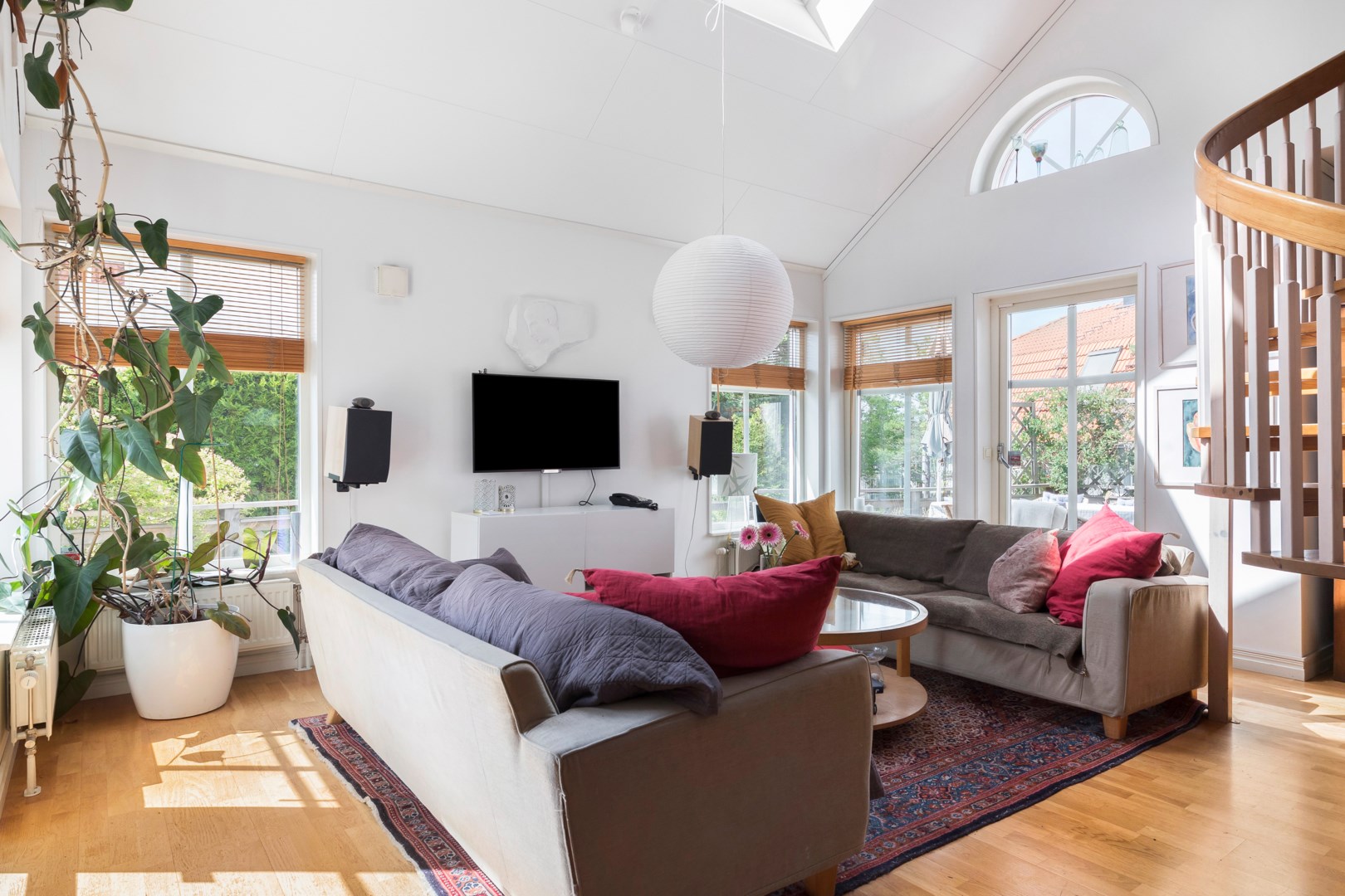 Bostadsbild från Gulmårans väg 11, Såld i Lännersta, Nacka