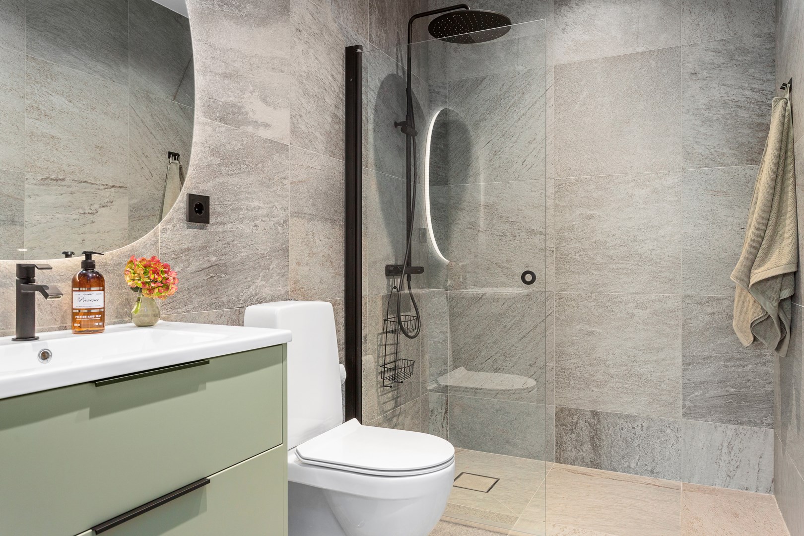 Bostadsbild från Tegelövägen 4, Såld i Vikingshill, Nacka