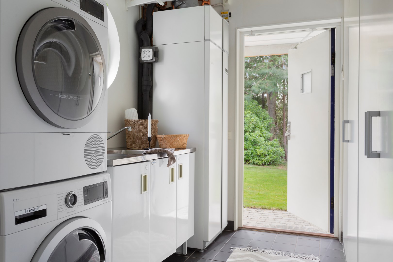 Bostadsbild från Tessinvägen 25, Såld i Hasseludden, Nacka