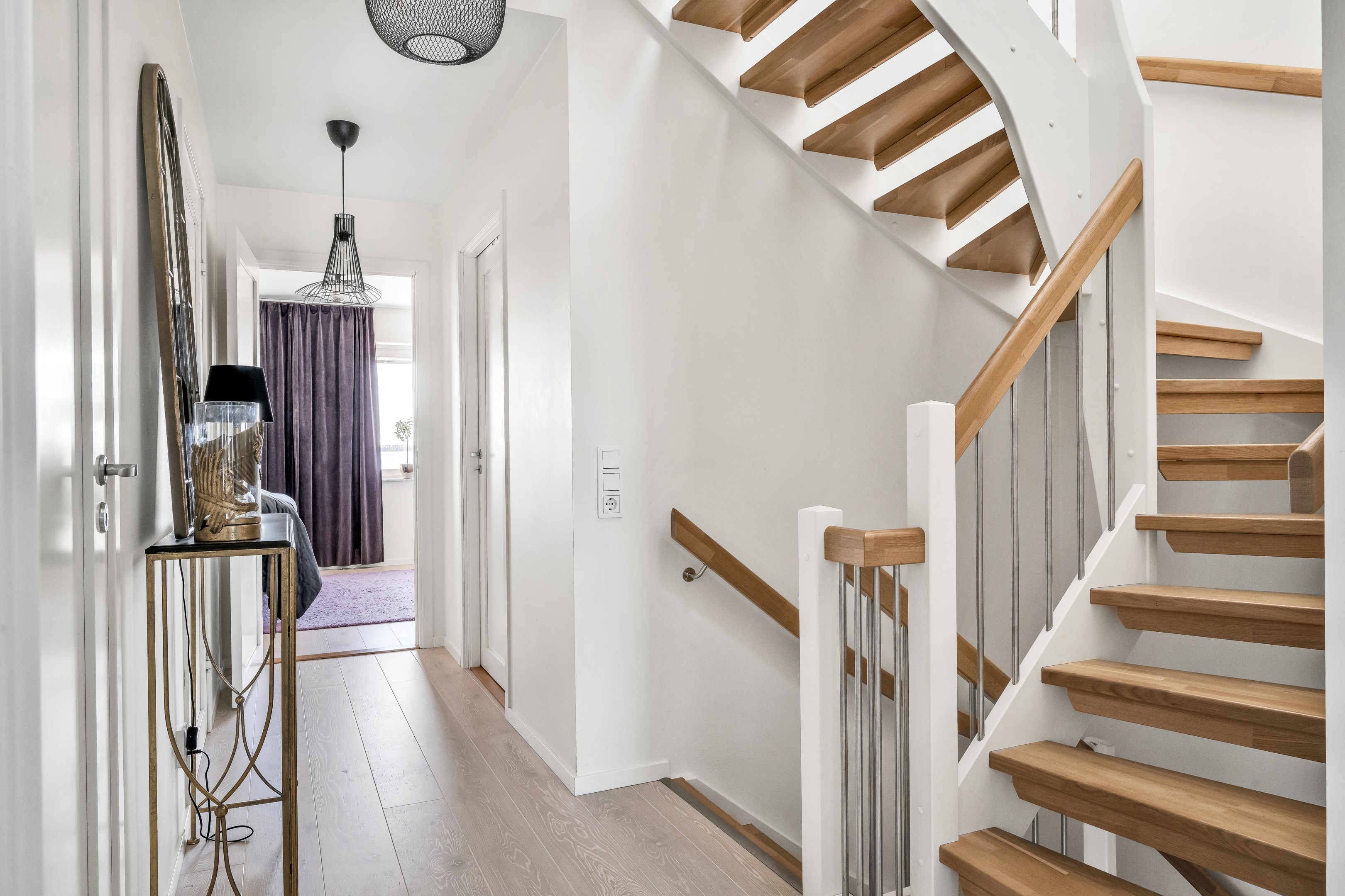 Bostadsbild från Havsporten 31, Till salu i Karlholm, Tierp