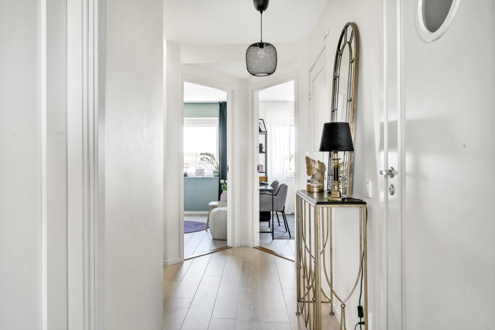 Bostadsbild från Havsporten 31, Till salu i Karlholm, Tierp