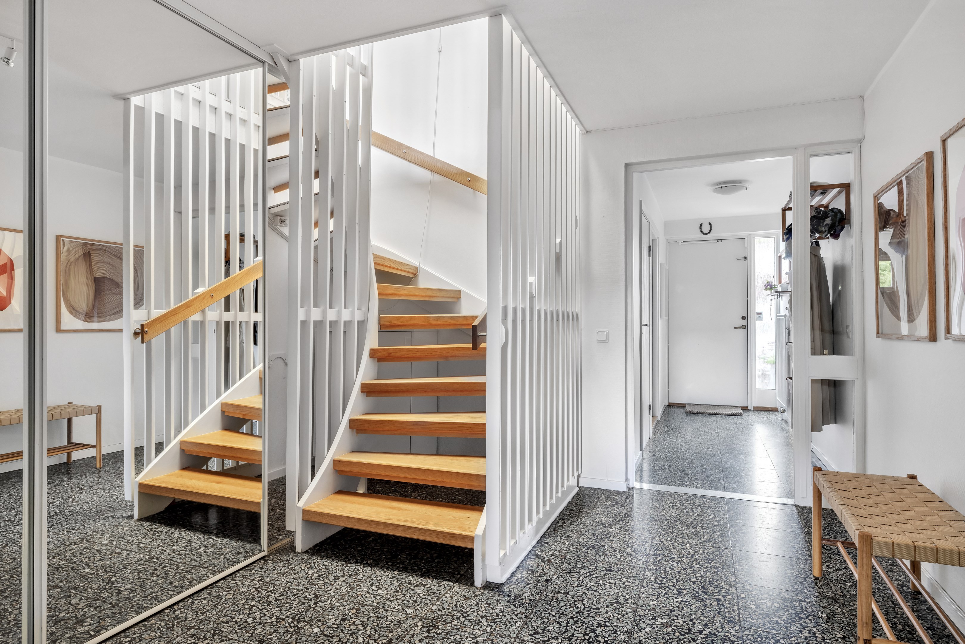 Bostadsbild från Störvägen 3, Till salu i Valsätra, Uppsala