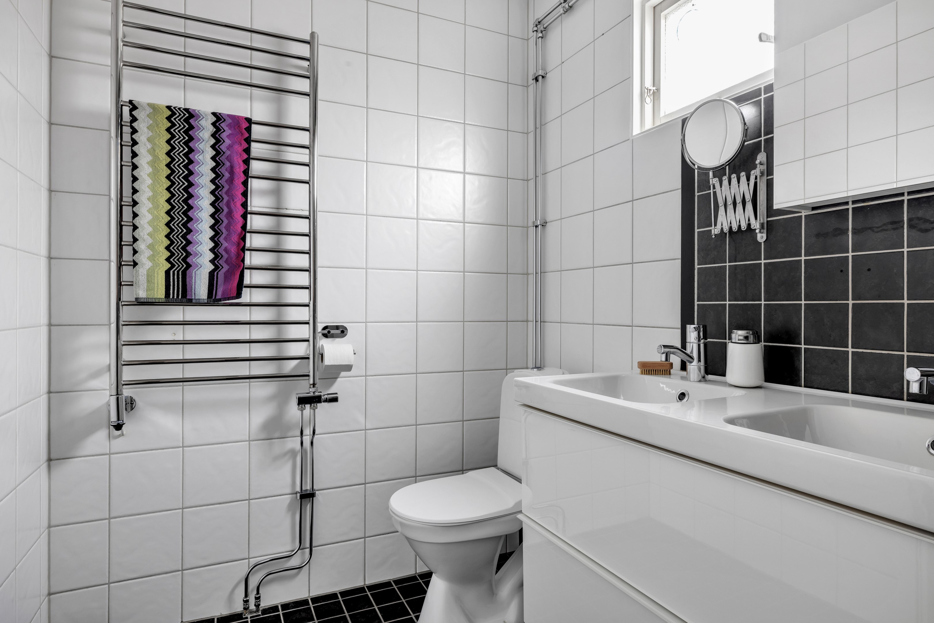 Bostadsbild från Störvägen 3, Till salu i Valsätra, Uppsala