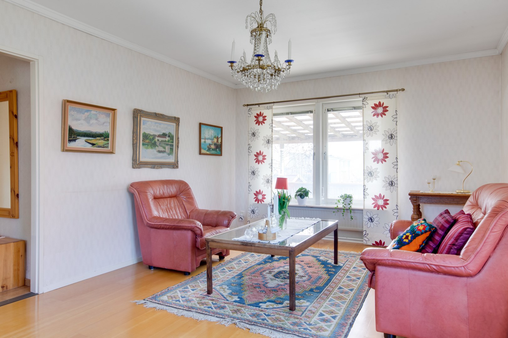 Bostadsbild från Framtidsvägen 13 B, Såld i Gunsta, Uppsala