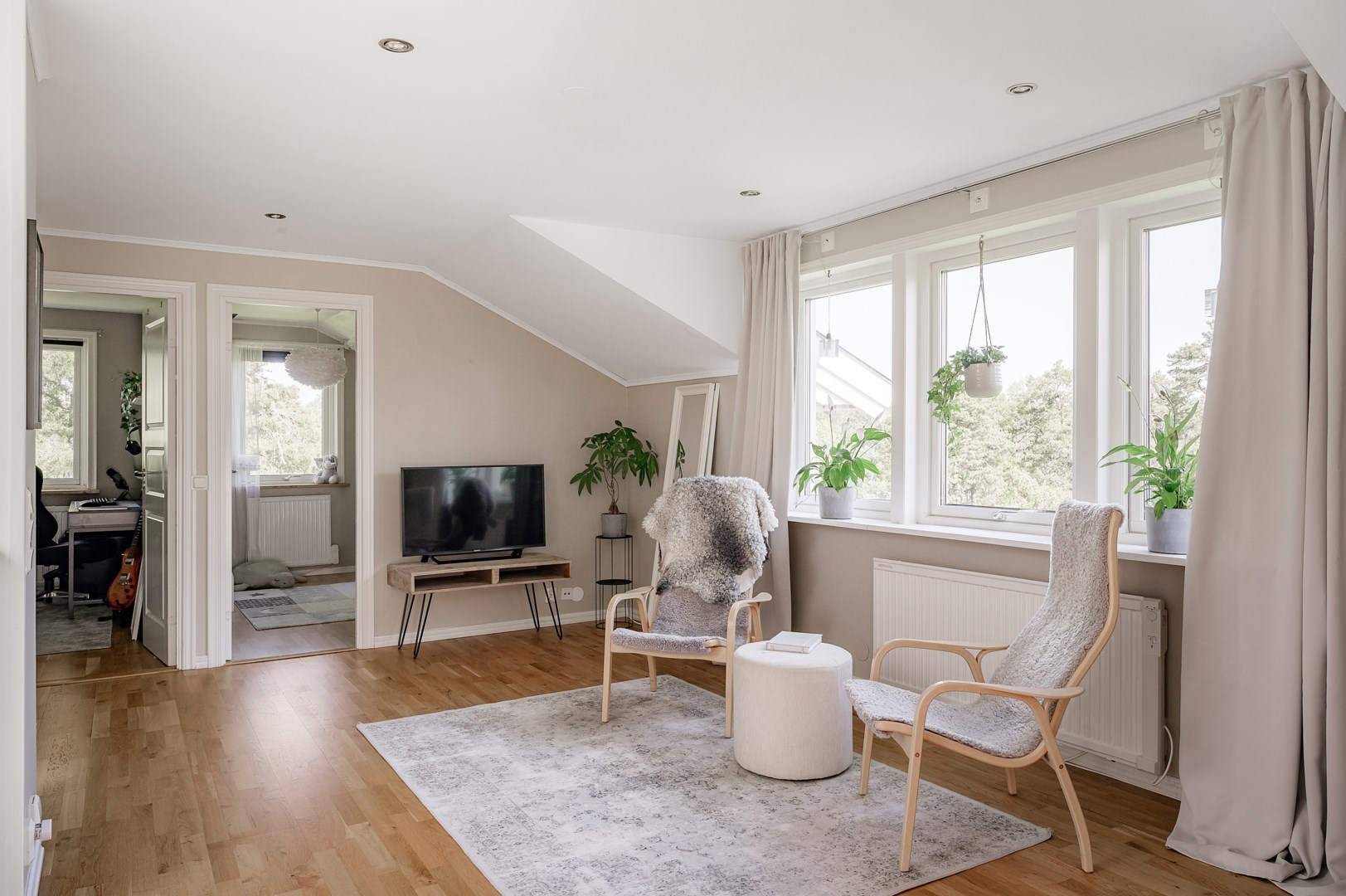 Bostadsbild från Persvägen 7, Såld i Gustavsvik, Nacka