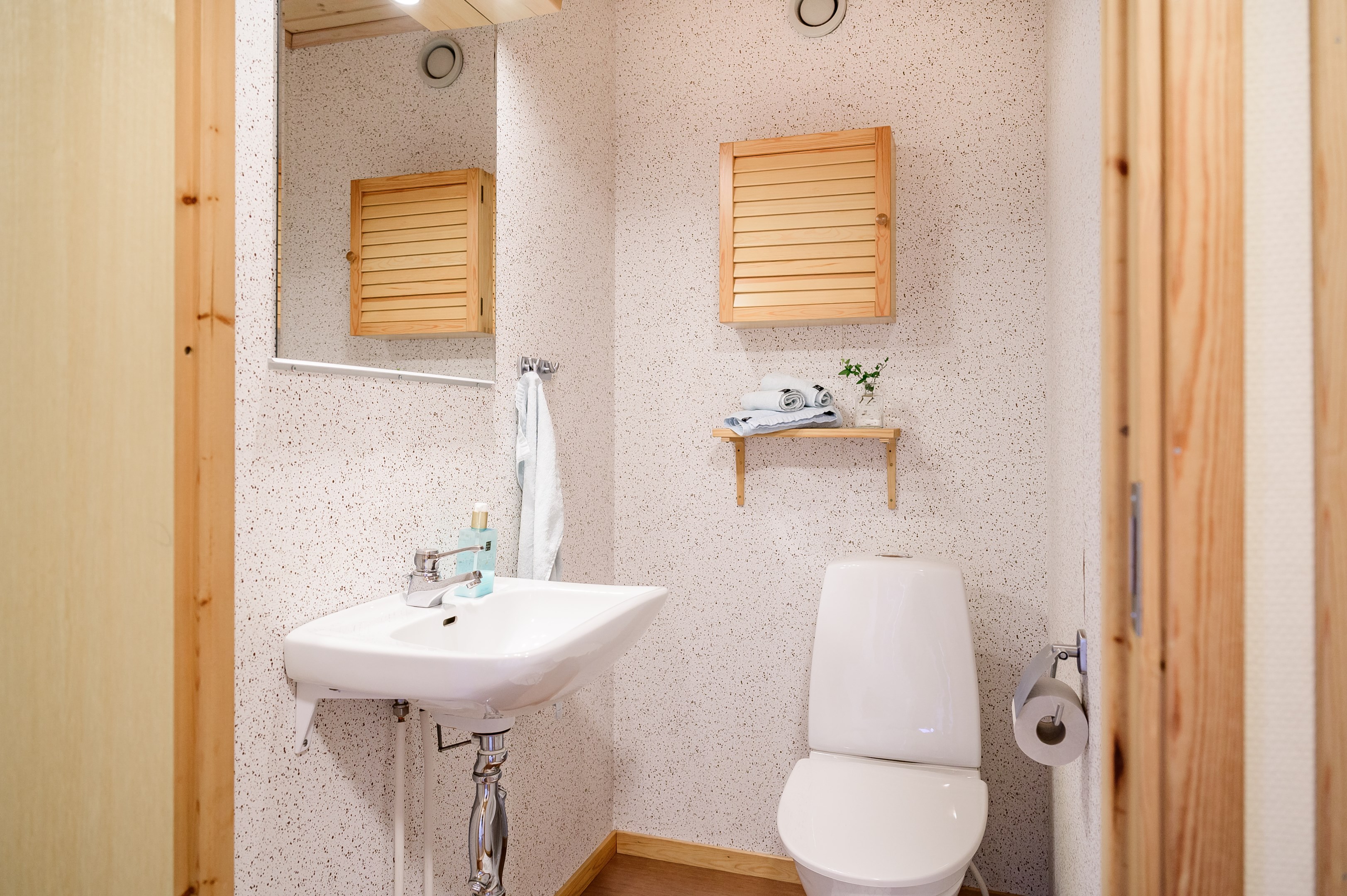 Bostadsbild från Kapellvägen 13, Såld i Skuru, Nacka