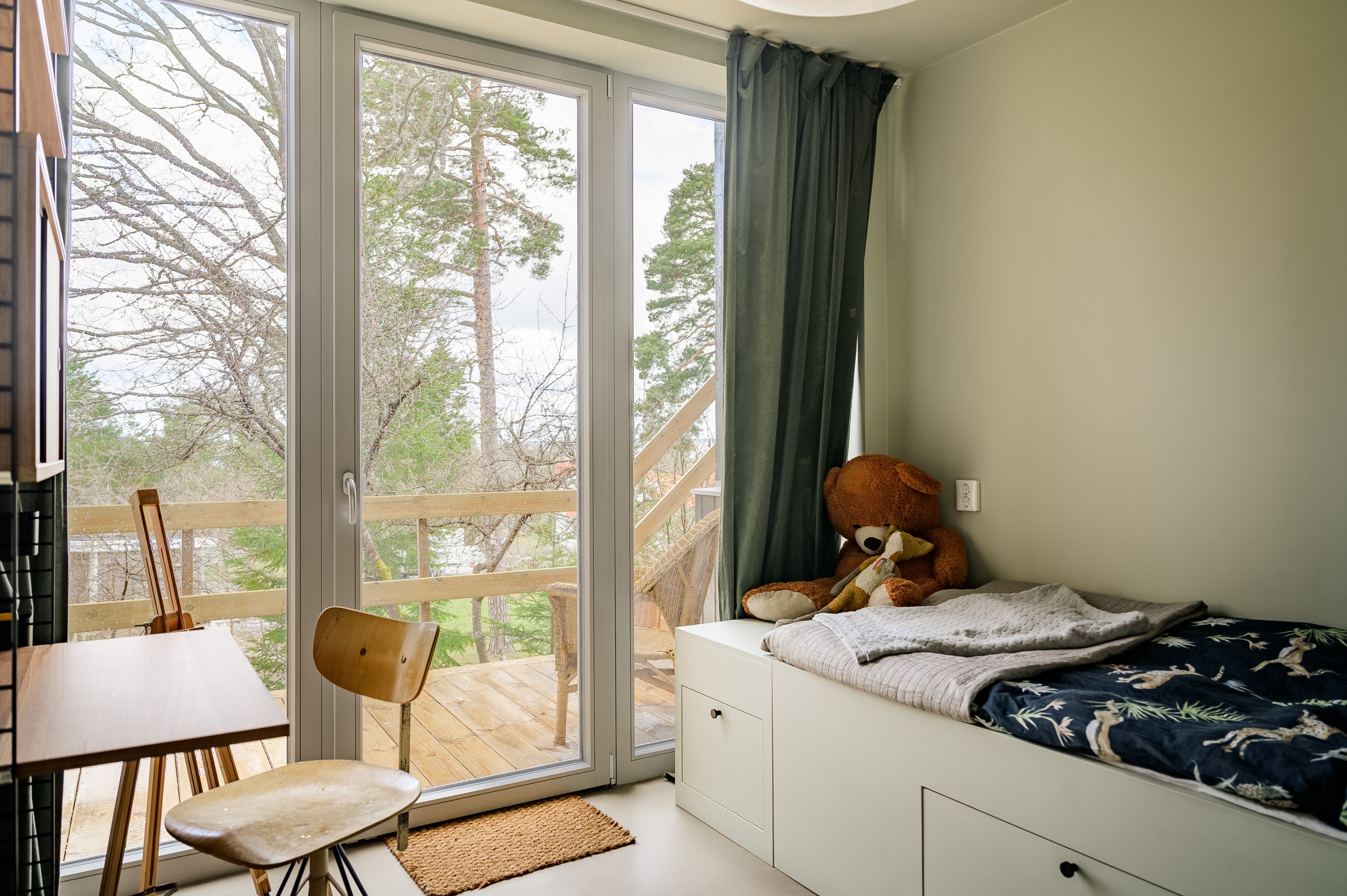 Bostadsbild från Sommarbovägen 9, Såld i Vikingshill, Nacka