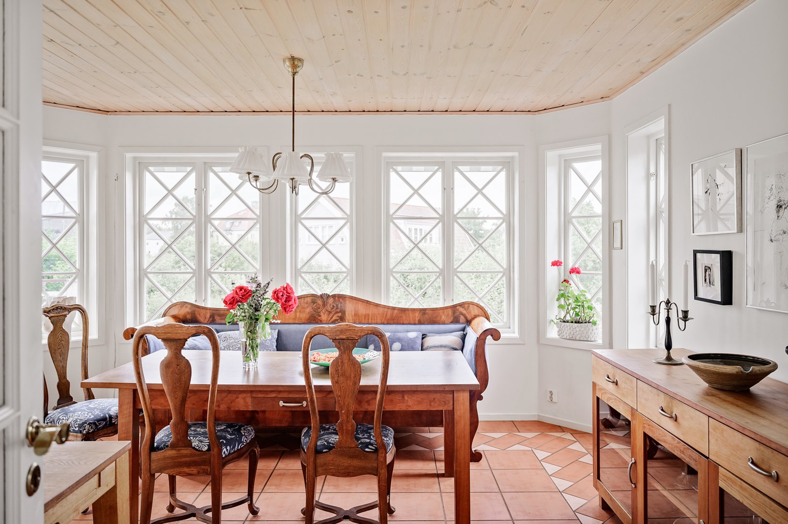 Bostadsbild från Östervägen 5, Såld i Hästhagen, Nacka