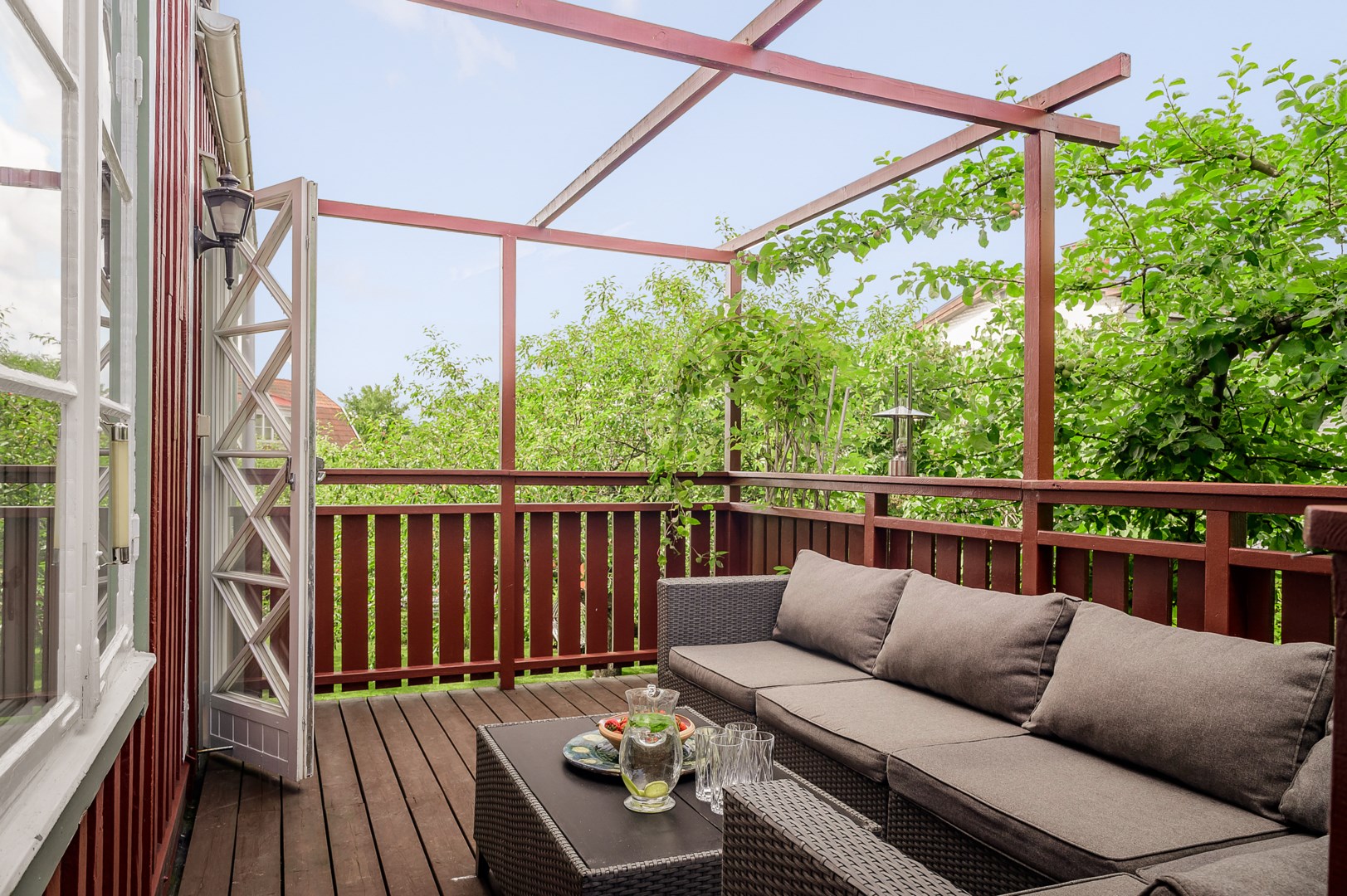 Bostadsbild från Östervägen 5, Såld i Hästhagen, Nacka