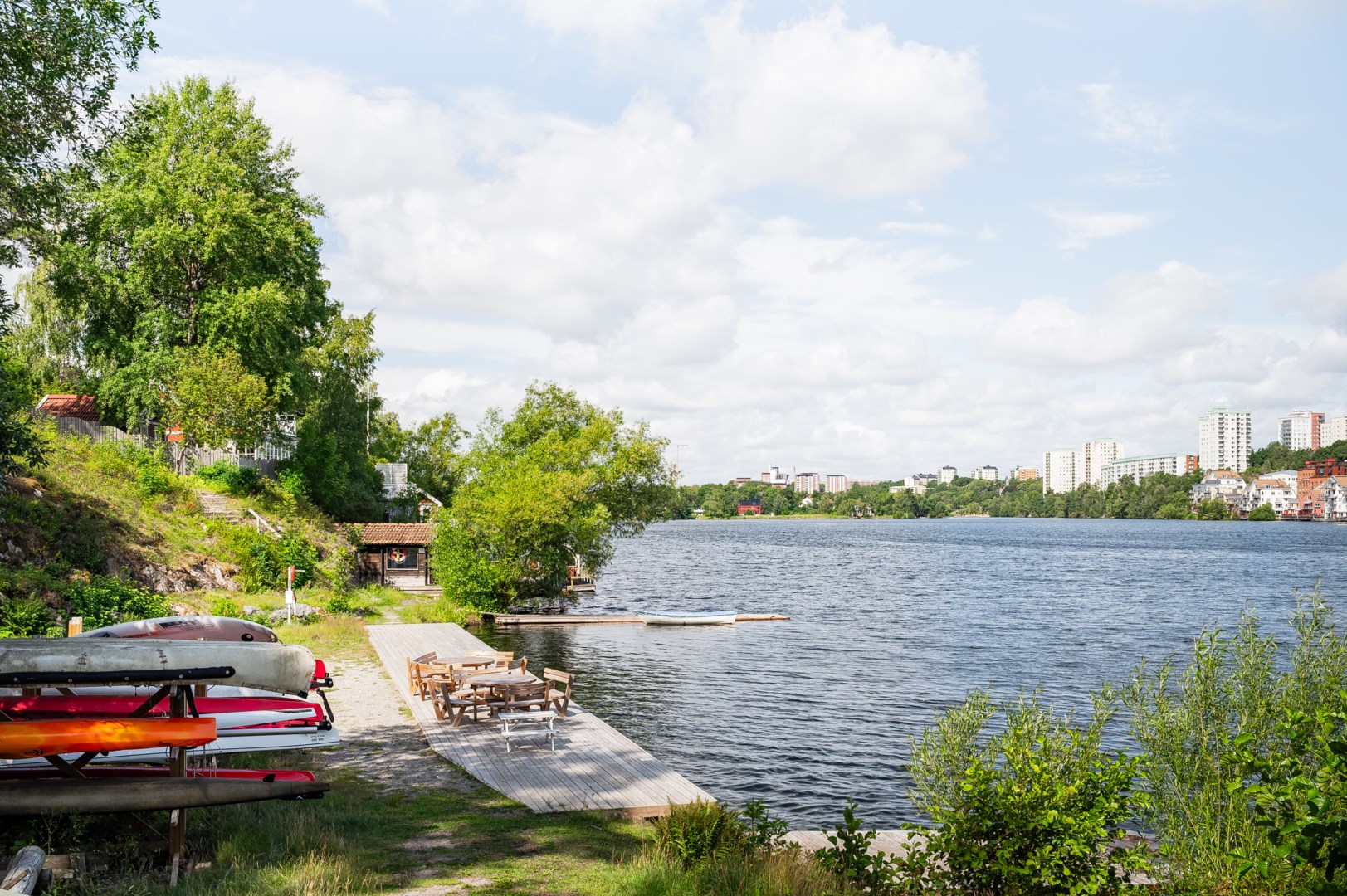Bostadsbild från Östervägen 5, Såld i Hästhagen, Nacka