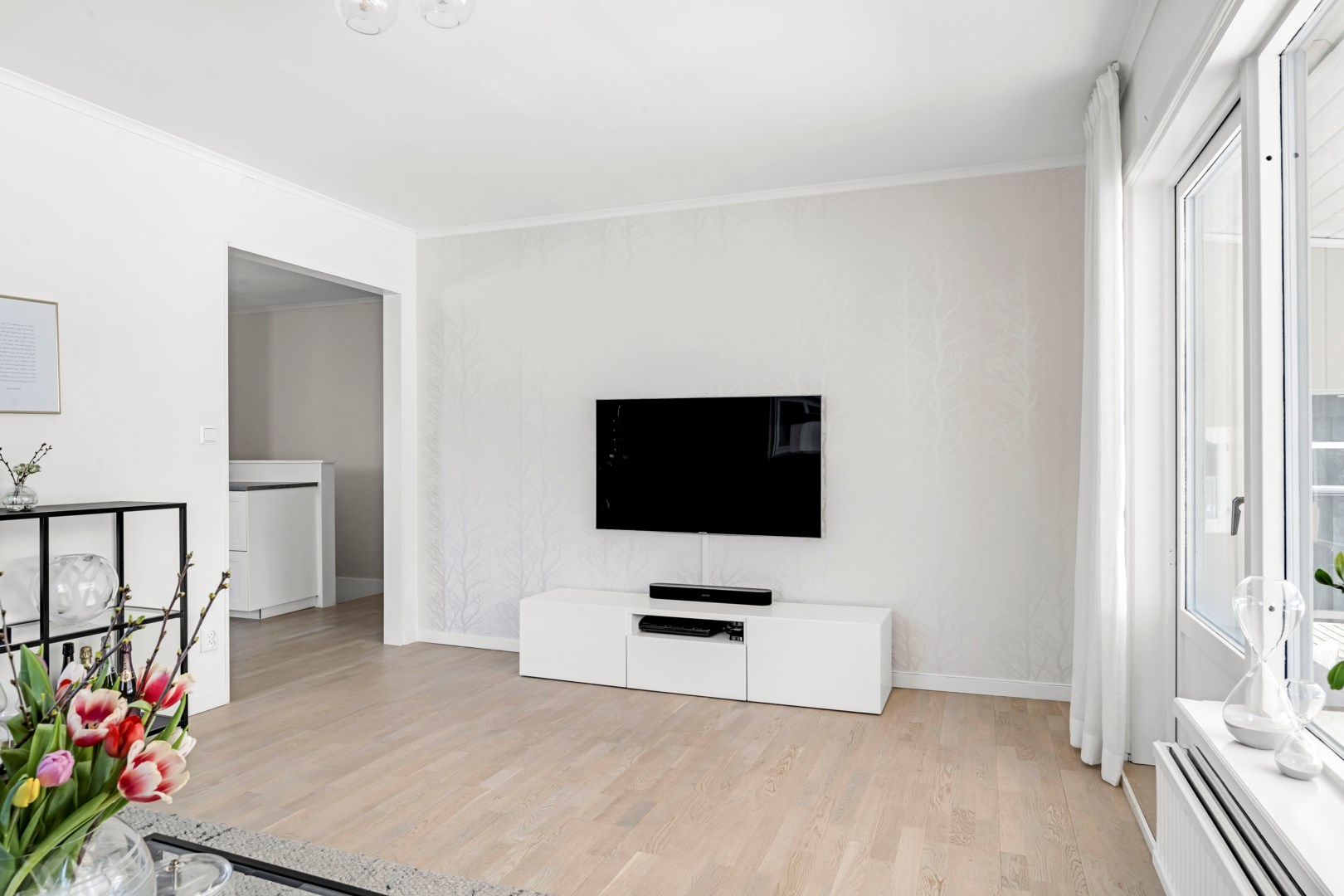 Bostadsbild från Bolvägen 8, Såld i Bälinge, Uppsala