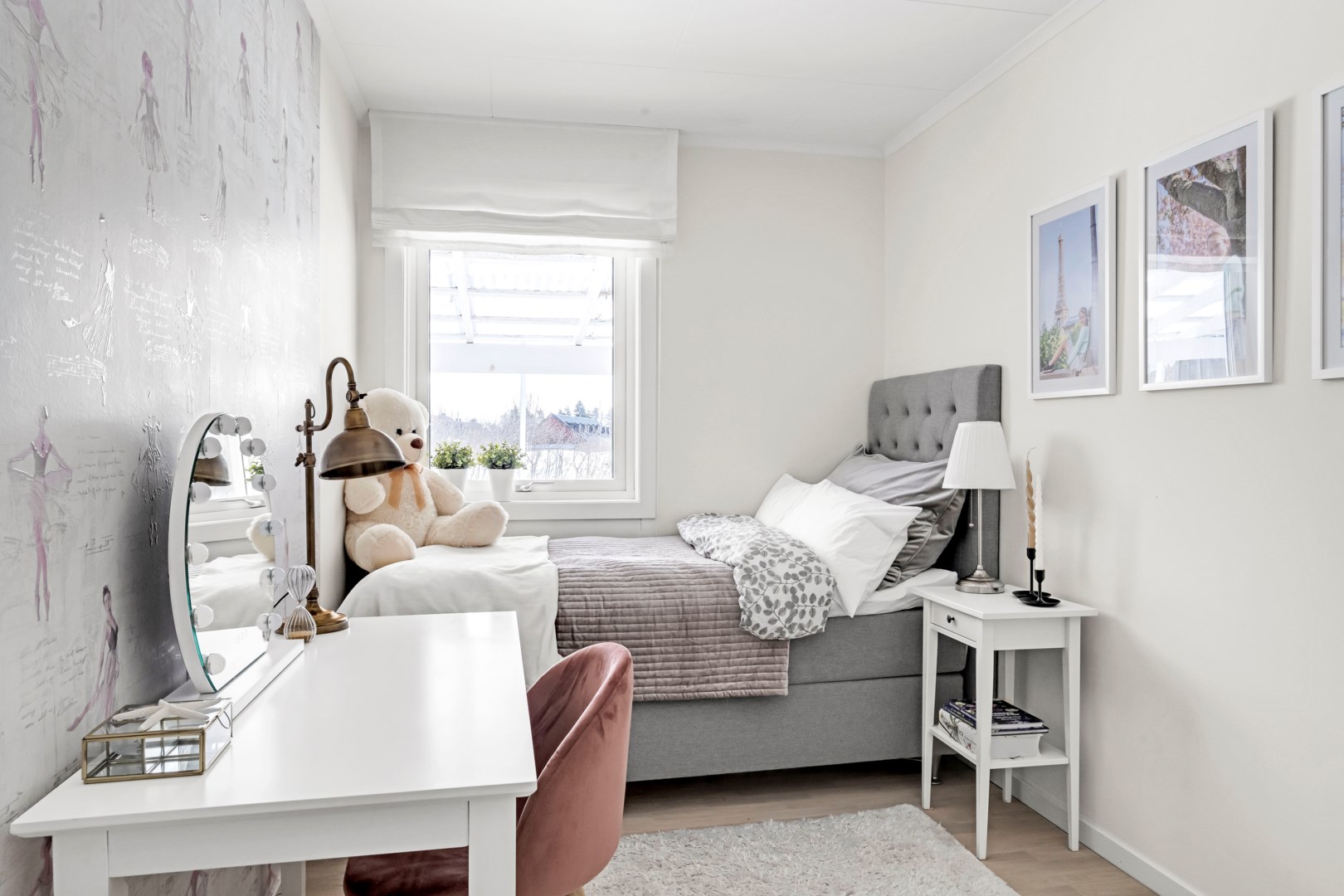 Bostadsbild från Bolvägen 8, Såld i Bälinge, Uppsala