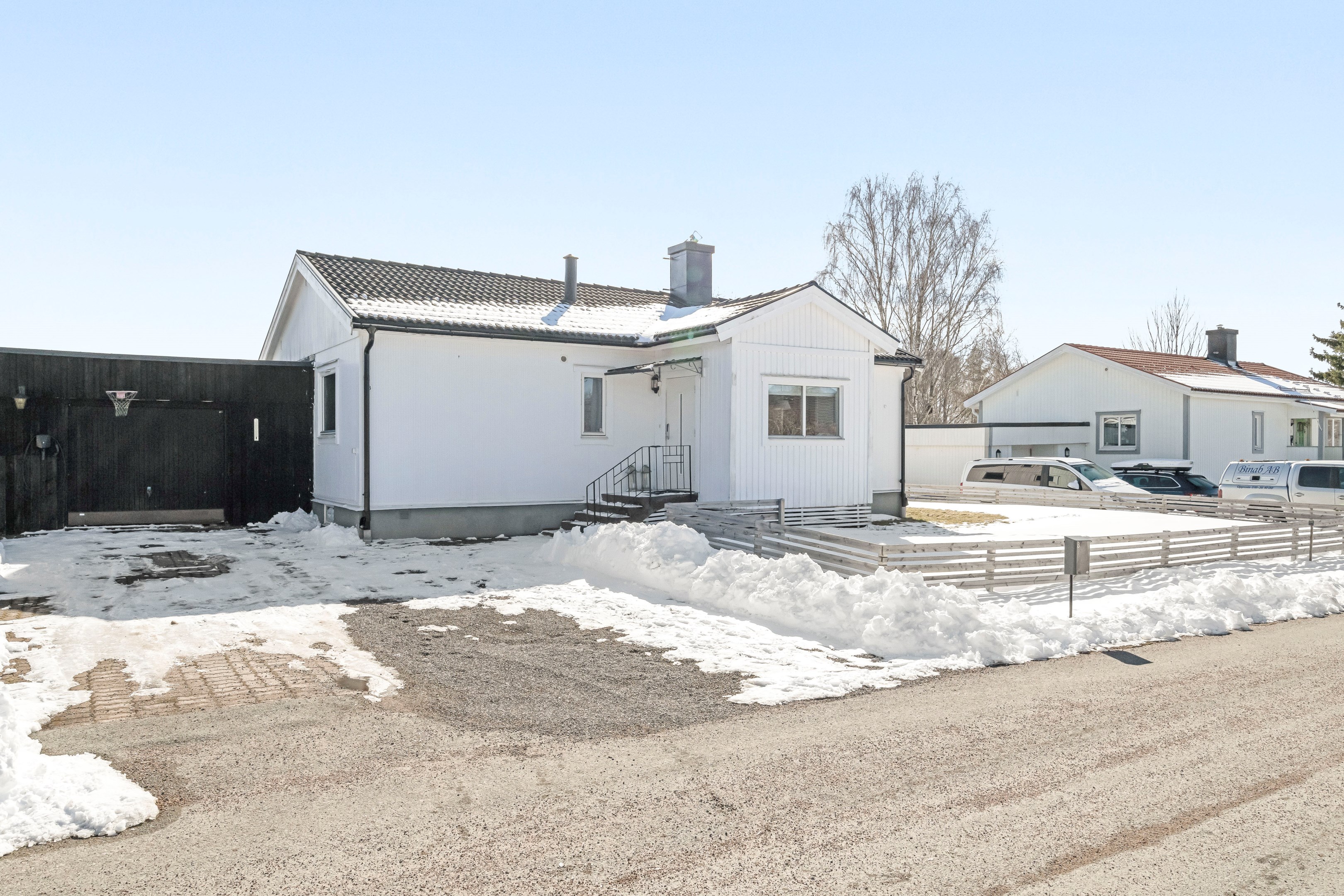 Bostadsbild från Bolvägen 8, Såld i Bälinge, Uppsala