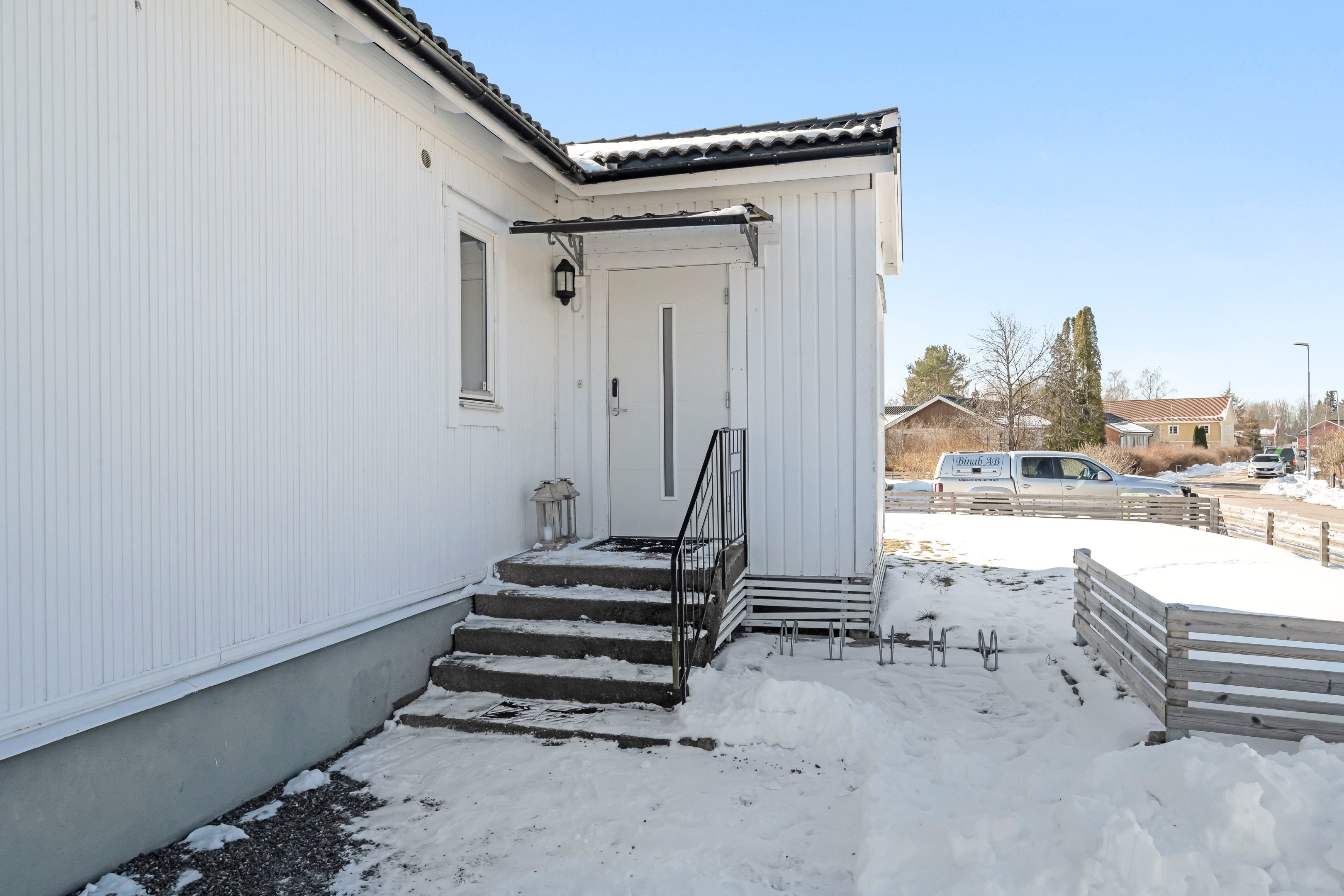 Bostadsbild från Bolvägen 8, Såld i Bälinge, Uppsala