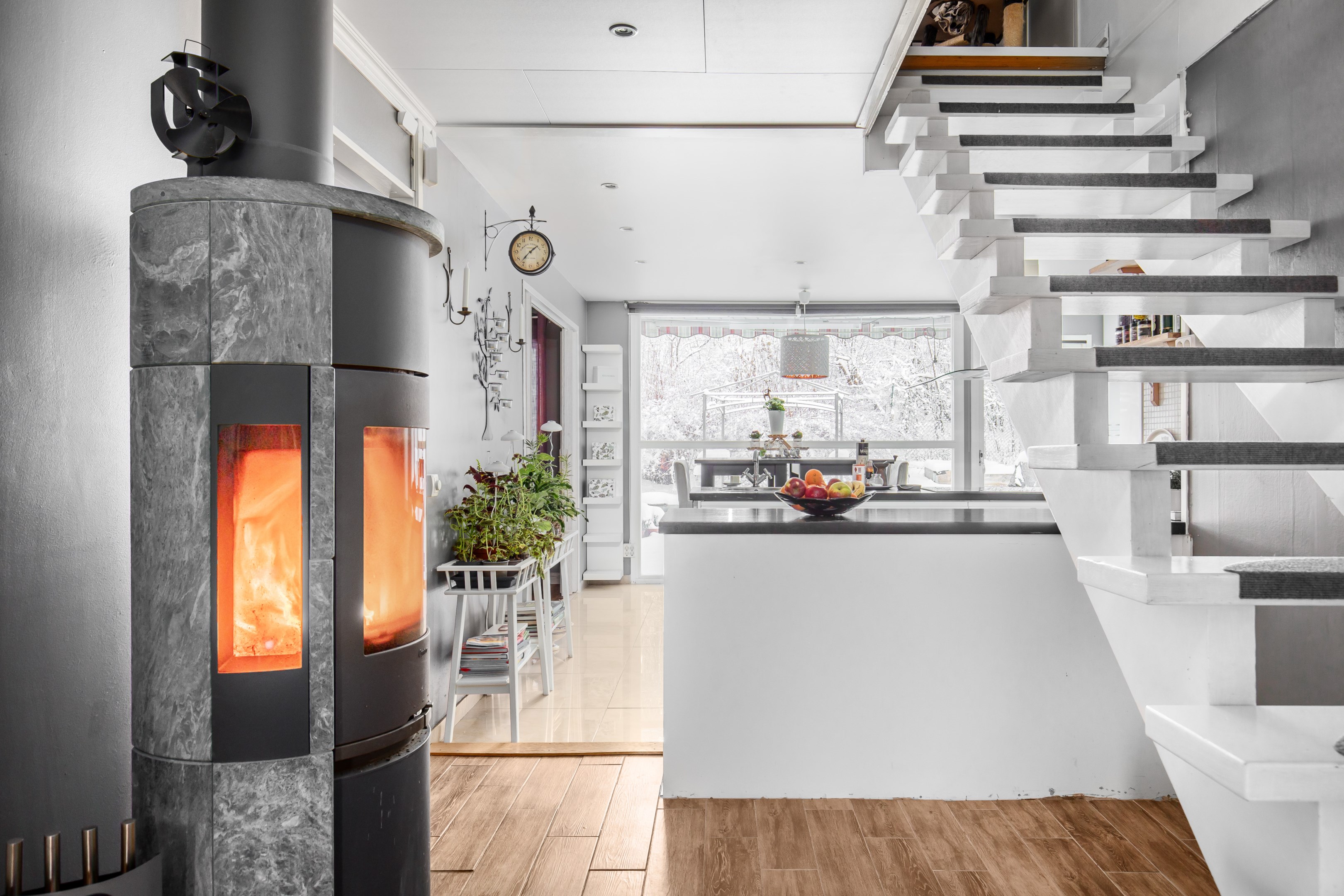 Bostadsbild från Vitsippevägen 36, Såld i Hemmesta, Värmdö