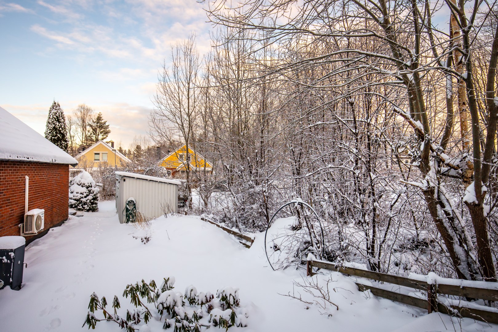 Bostadsbild från Vitsippevägen 36, Såld i Hemmesta, Värmdö