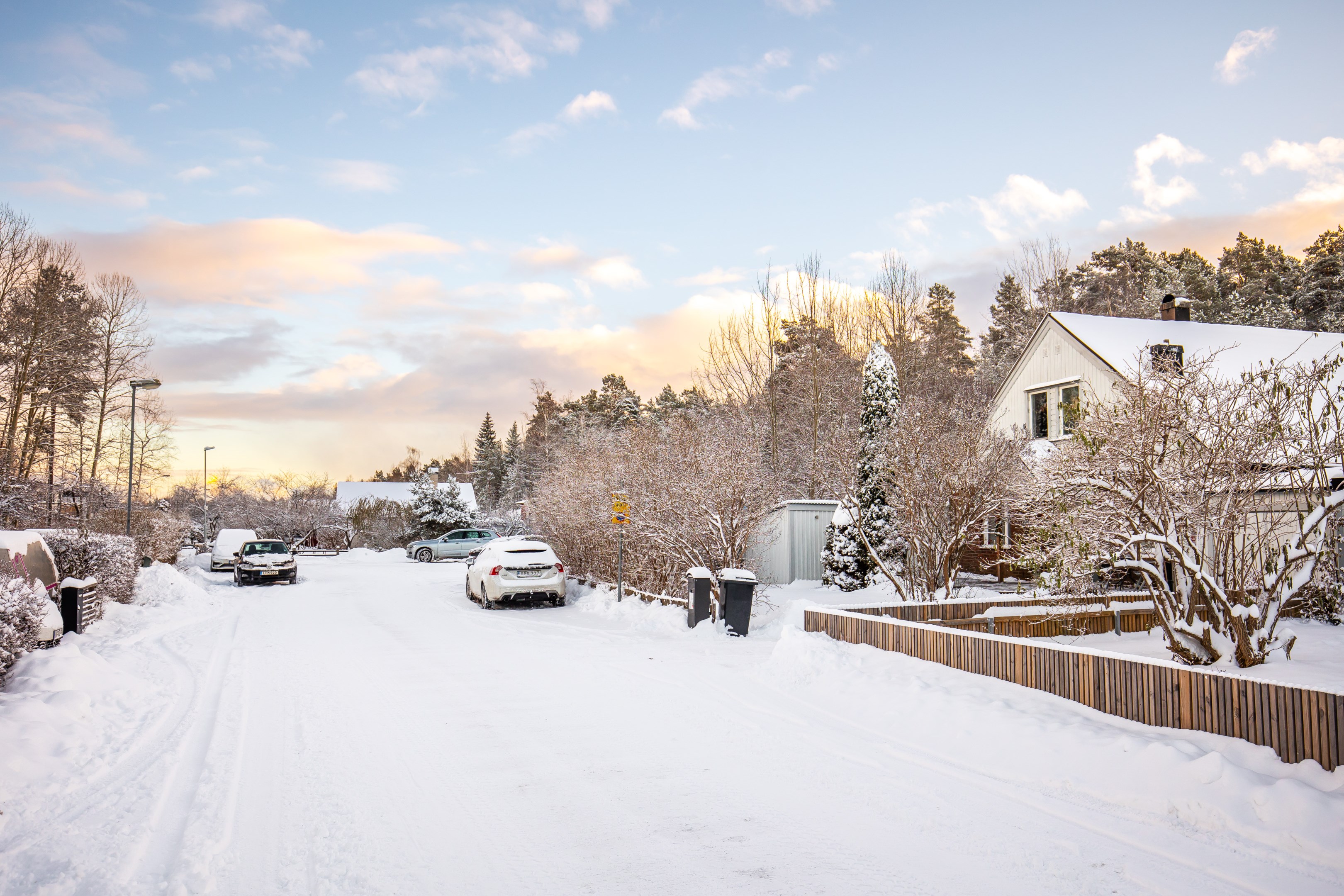 Bostadsbild från Vitsippevägen 36, Såld i Hemmesta, Värmdö