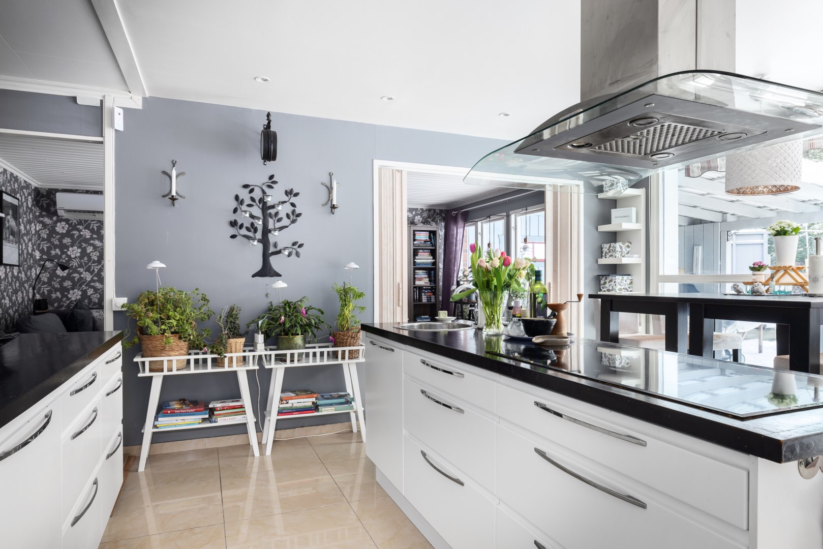 Bostadsbild från Vitsippevägen 36, Såld i Hemmesta, Värmdö