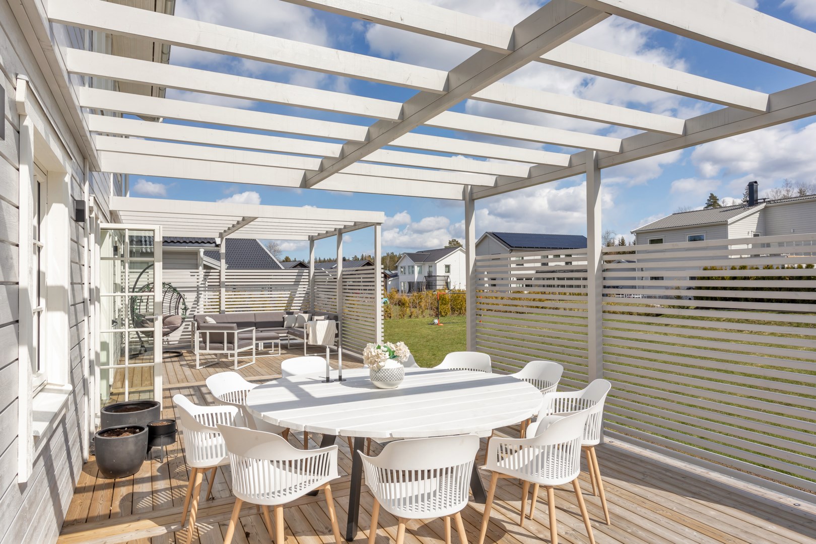 Bostadsbild från Ryttartorpsvägen 10, Såld i Lindbacken, Uppsala