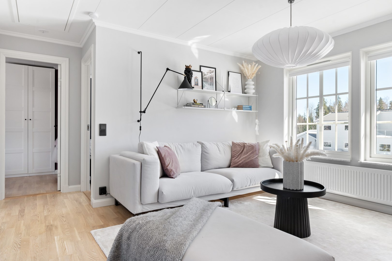 Bostadsbild från Ryttartorpsvägen 10, Såld i Lindbacken, Uppsala