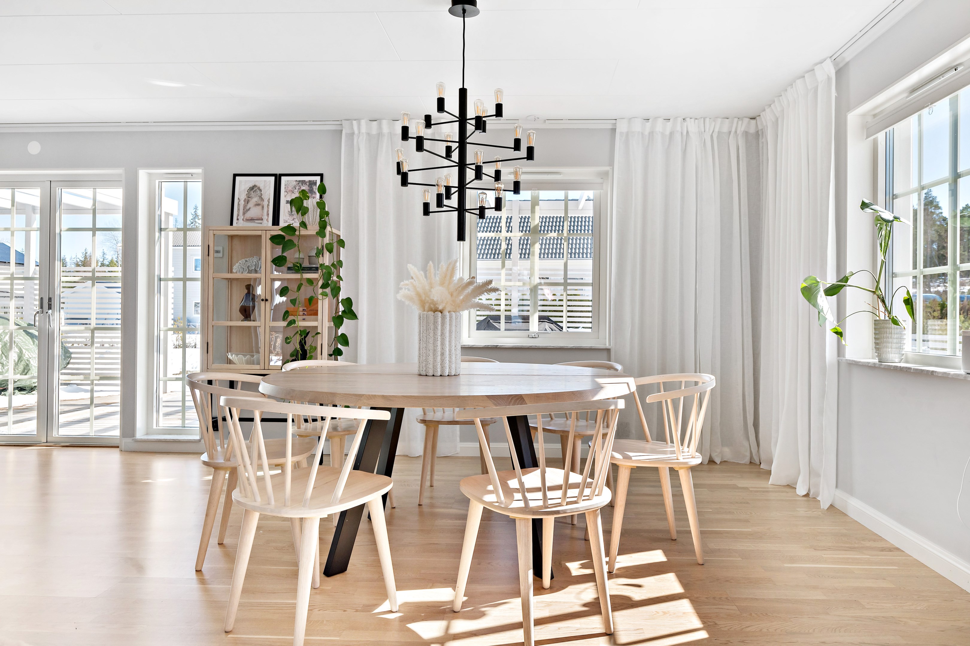 Bostadsbild från Ryttartorpsvägen 10, Såld i Lindbacken, Uppsala