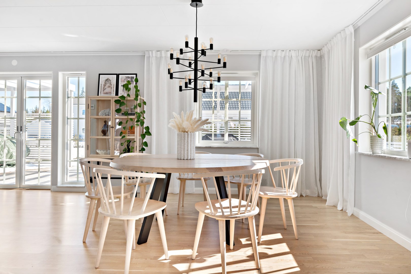 Bostadsbild från Ryttartorpsvägen 10, Såld i Lindbacken, Uppsala