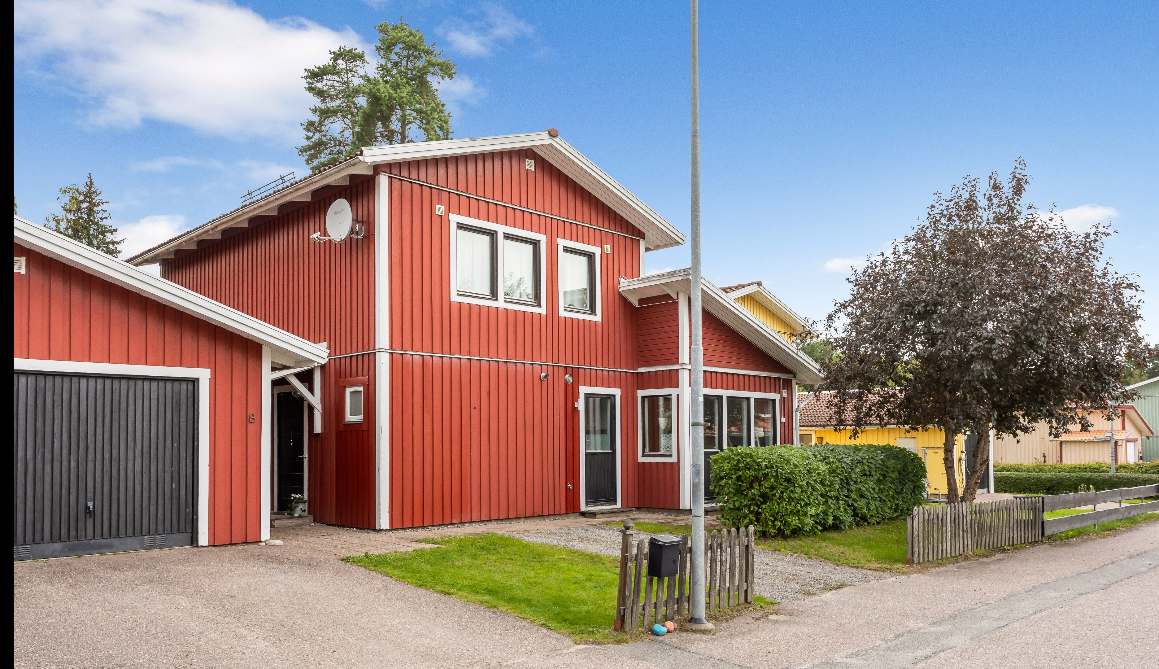 Bostadsbild från Saturnusvägen 8, Såld i Storvreta, Uppsala