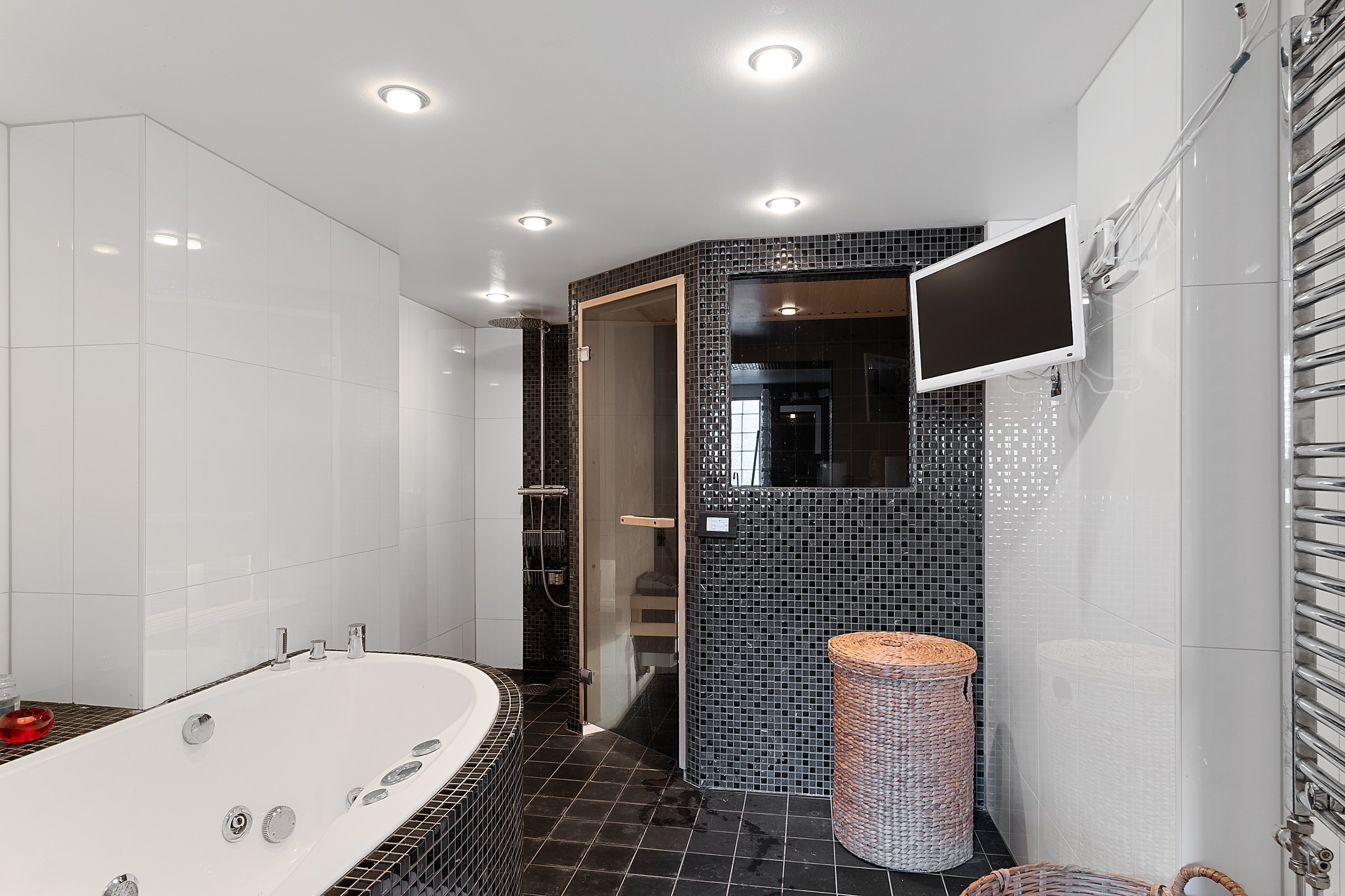 Bostadsbild från Nimrodsvägen 3, Såld i Norra Lännersta, Nacka