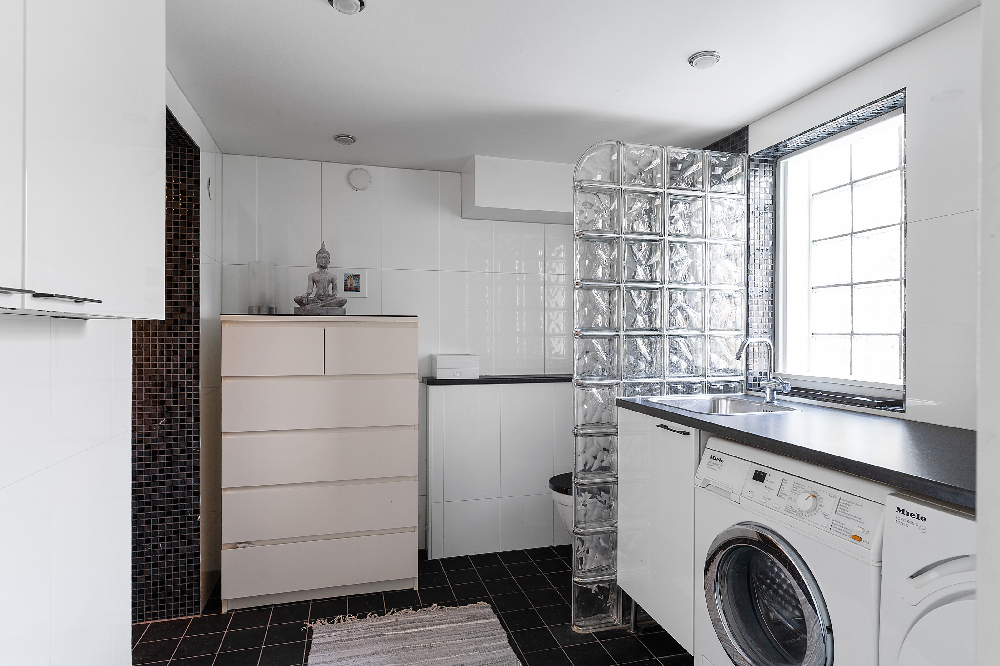 Bostadsbild från Nimrodsvägen 3, Såld i Norra Lännersta, Nacka