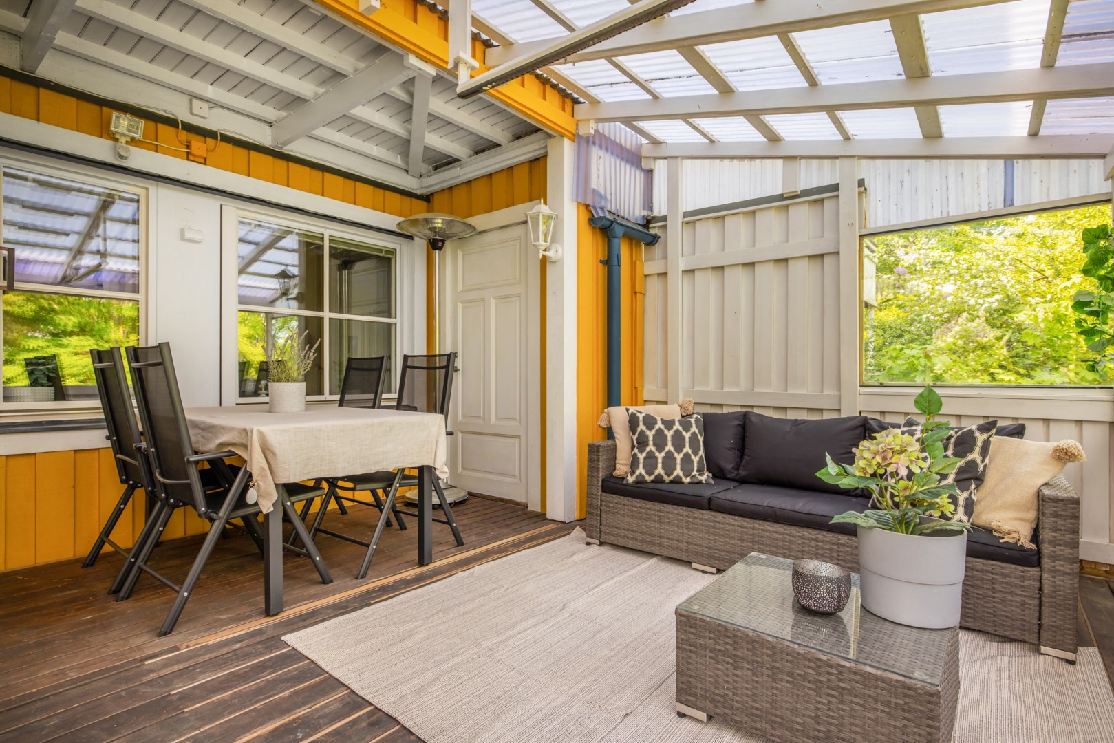 Bostadsbild från Norrholmsvägen 30, Såld i Östra Orminge, Nacka